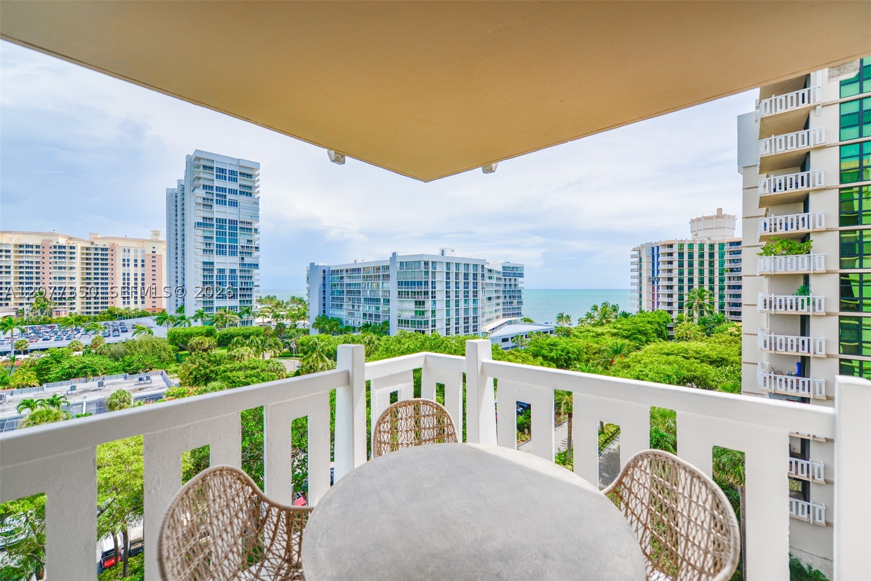 1121 Crandon Blvd #E702, Key Biscayne FL 33149