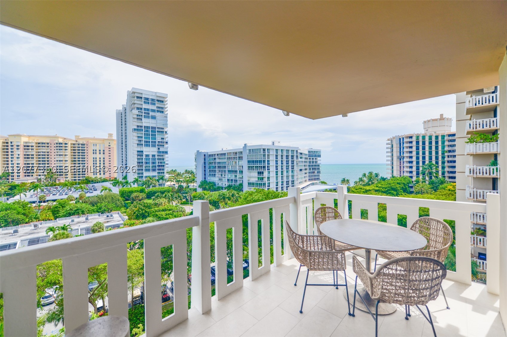 1121 Crandon Blvd #E702, Key Biscayne FL 33149