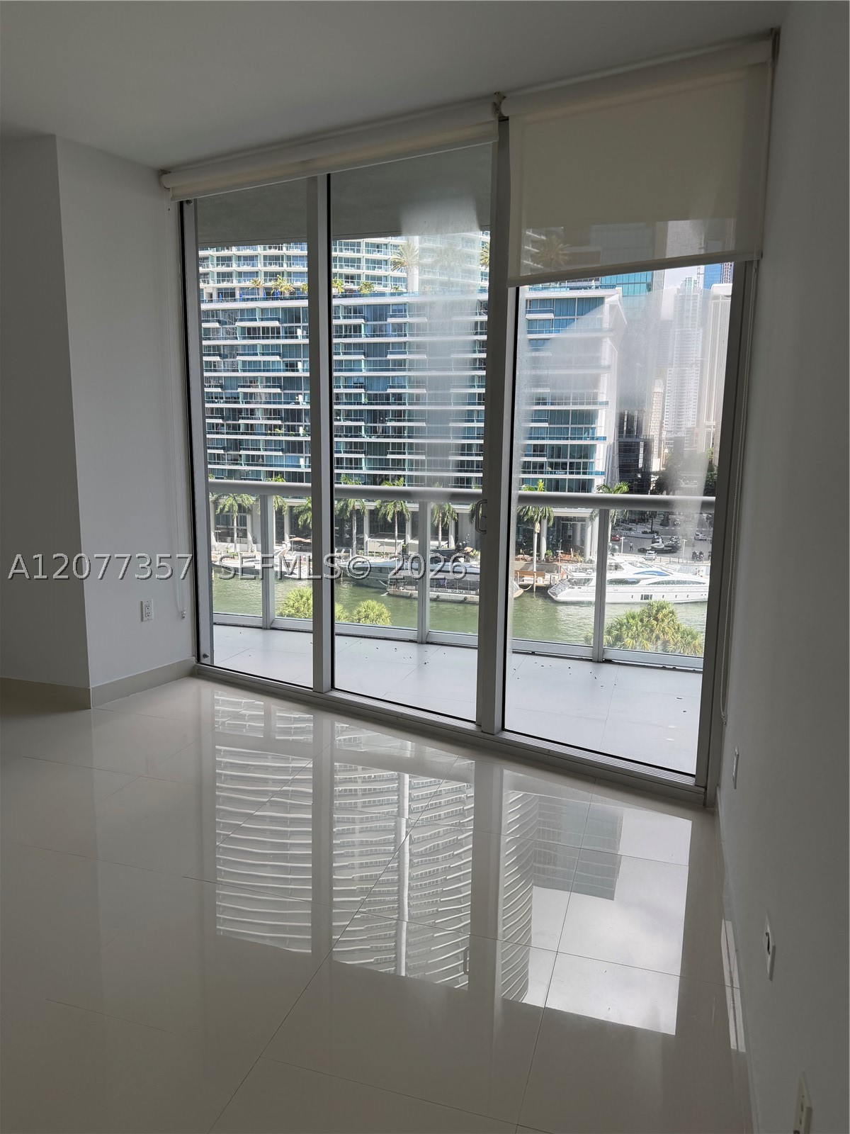 Miami FL 33131 - A12077357