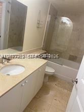 170 SE 14th St #1502, Miami FL 33131