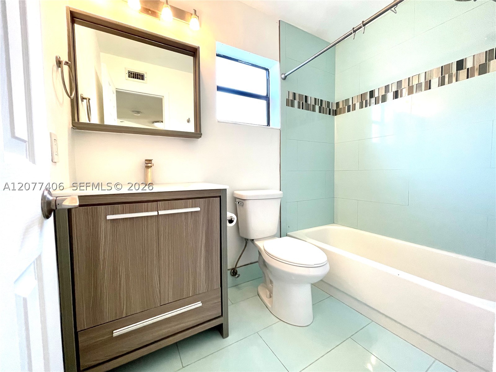 3709 Cocoplum Cir #3543, Coconut Creek FL 33063