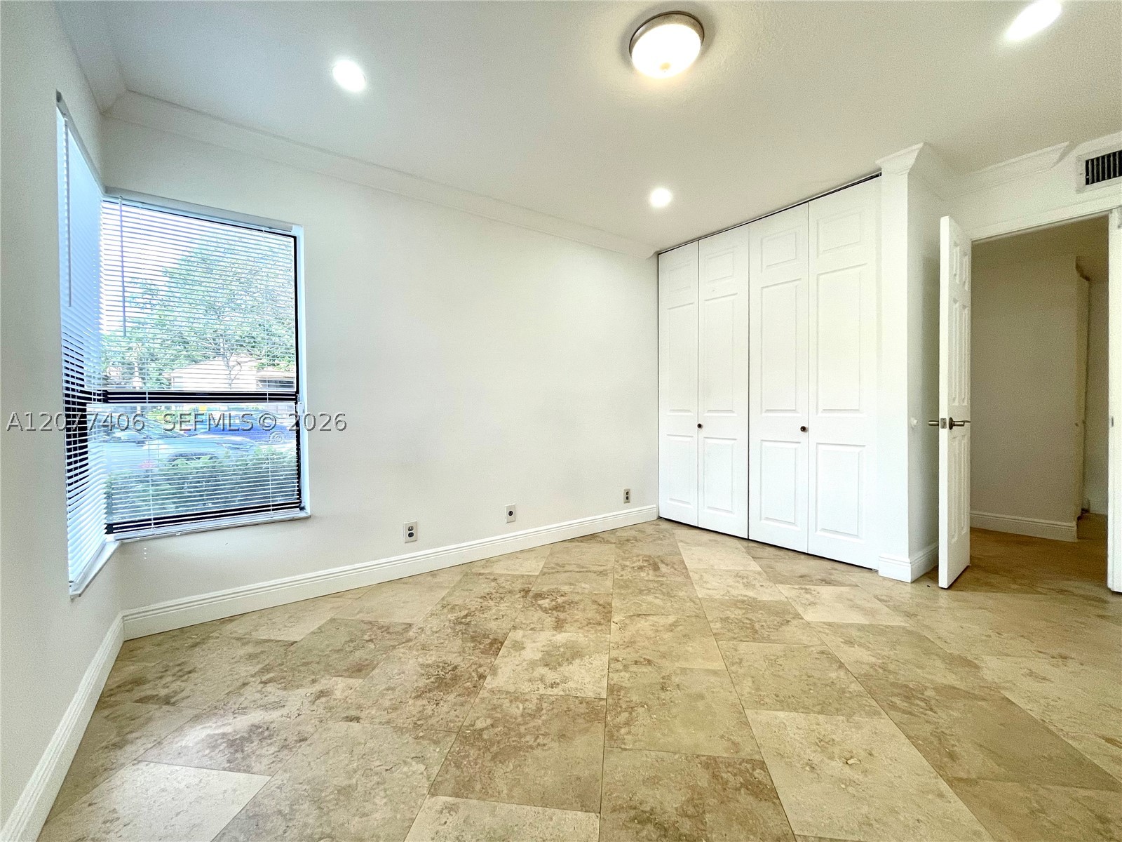 3709 Cocoplum Cir #3543, Coconut Creek FL 33063