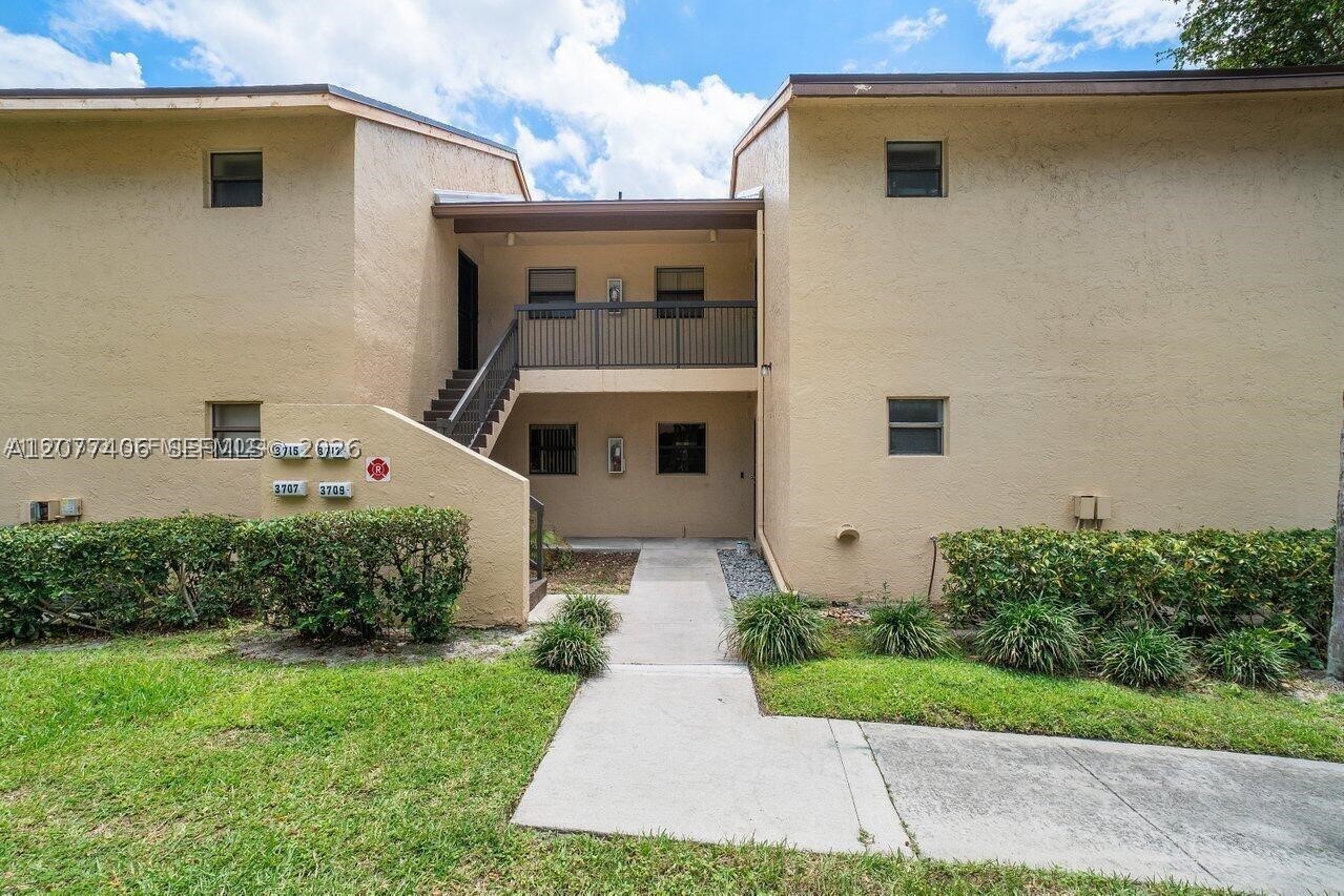 3709 Cocoplum Cir #3543, Coconut Creek FL 33063
