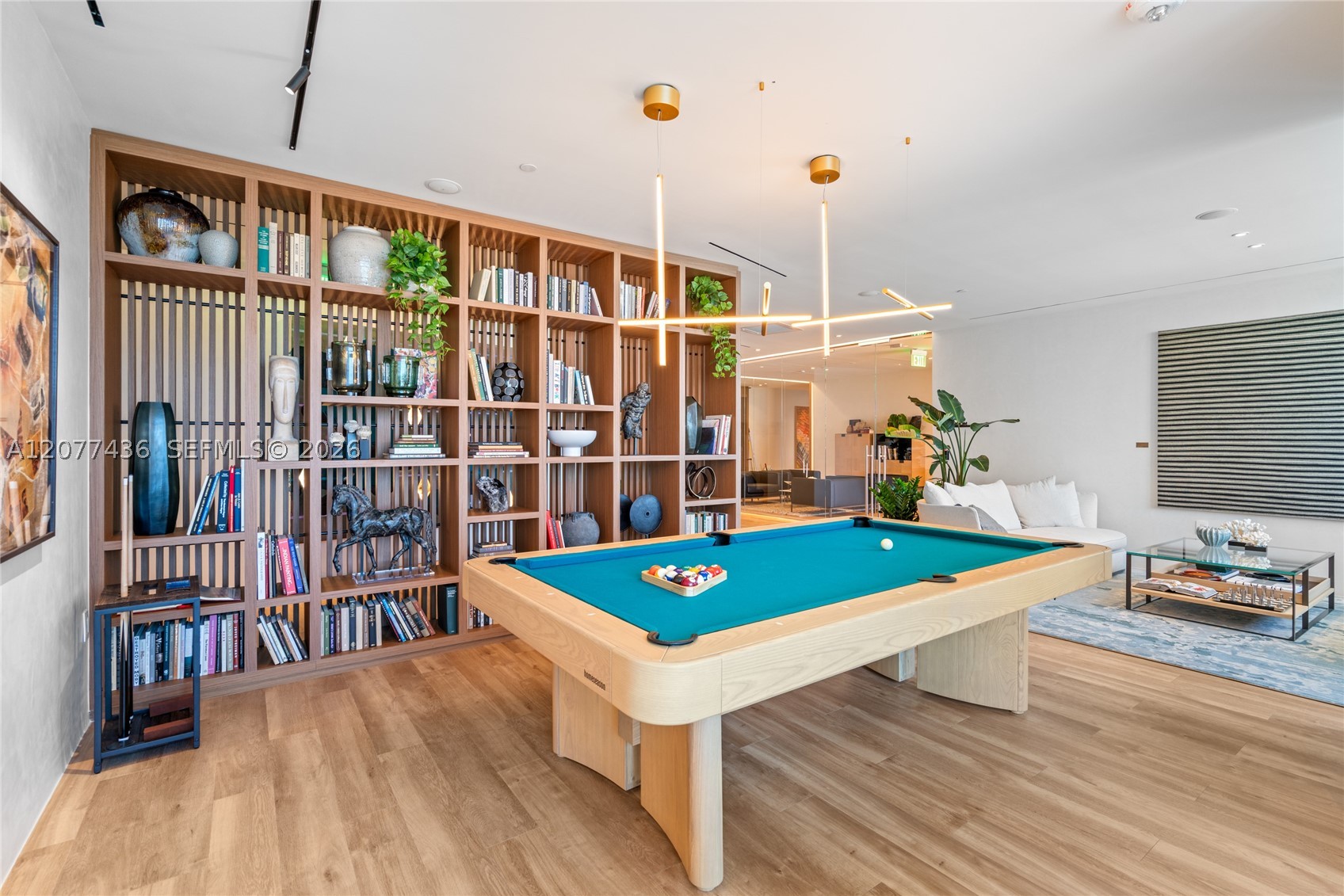 1400 Biscayne Blvd #4203, Miami FL 33132