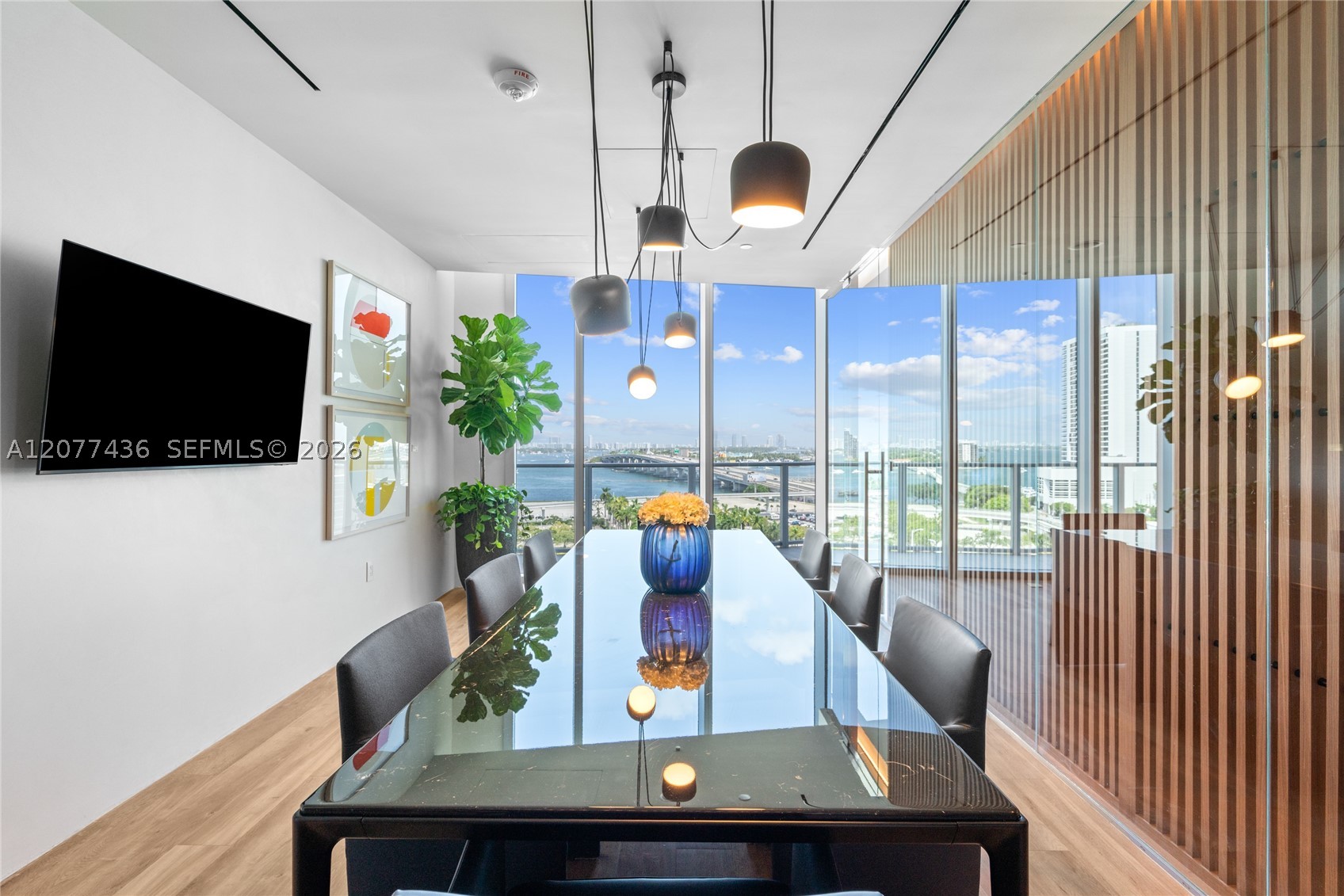 1400 Biscayne Blvd #4203, Miami FL 33132