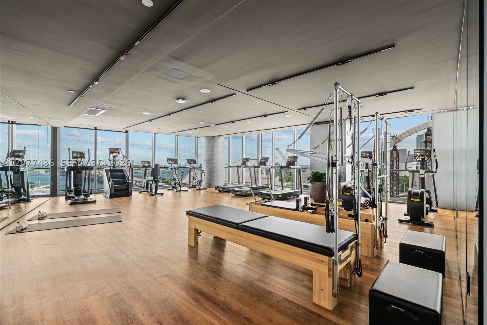 1400 Biscayne Blvd #4203, Miami FL 33132