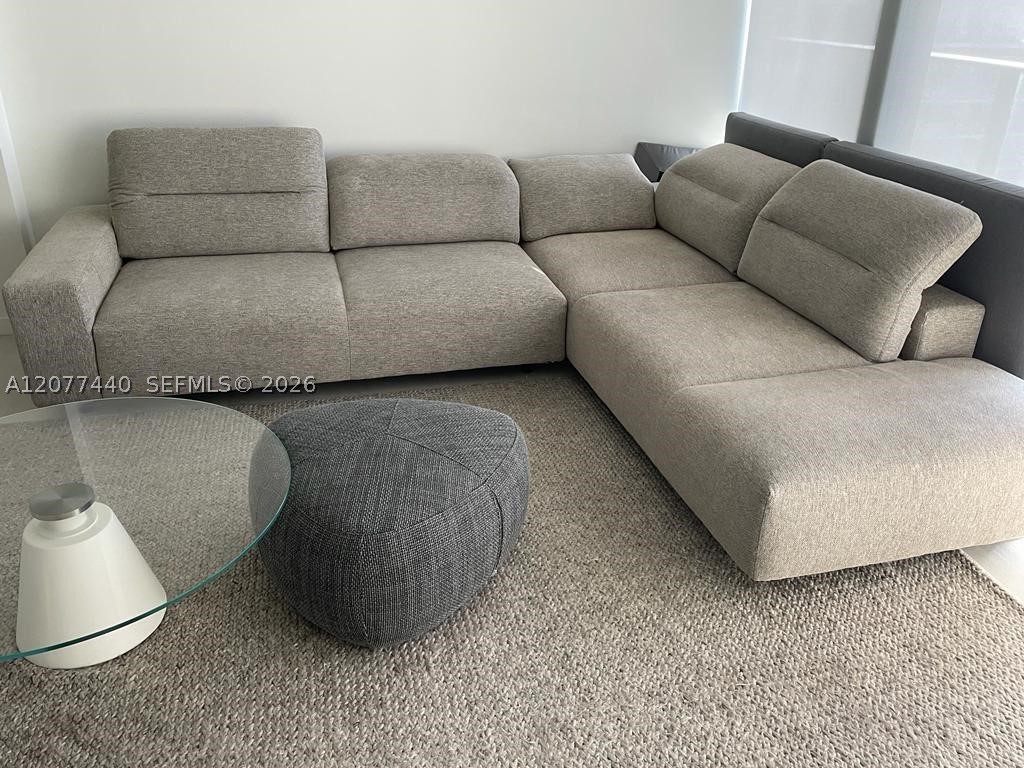 1000 Brickell Plaza #4506, Miami FL 33131