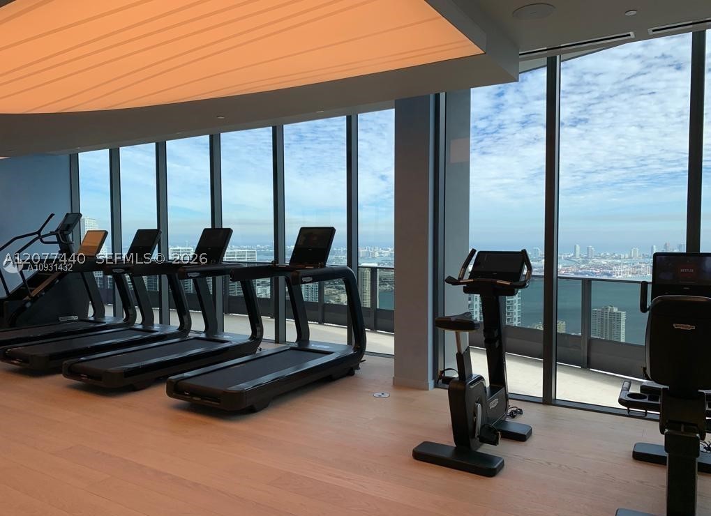 1000 Brickell Plaza #4506, Miami FL 33131