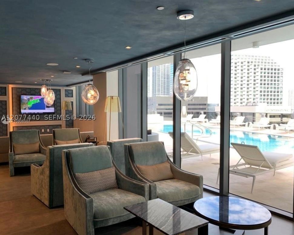 1000 Brickell Plaza #4506, Miami FL 33131