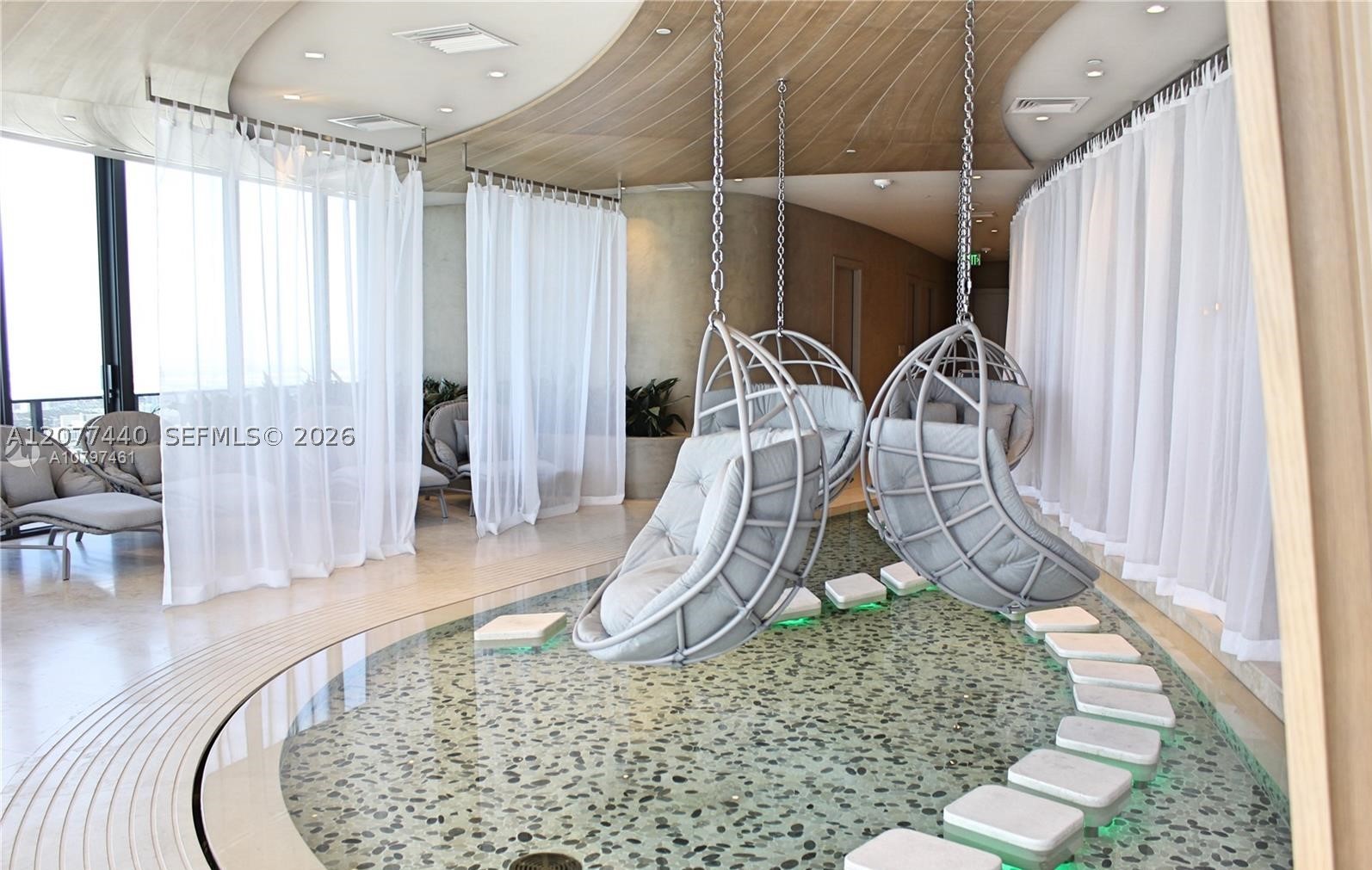 1000 Brickell Plaza #4506, Miami FL 33131