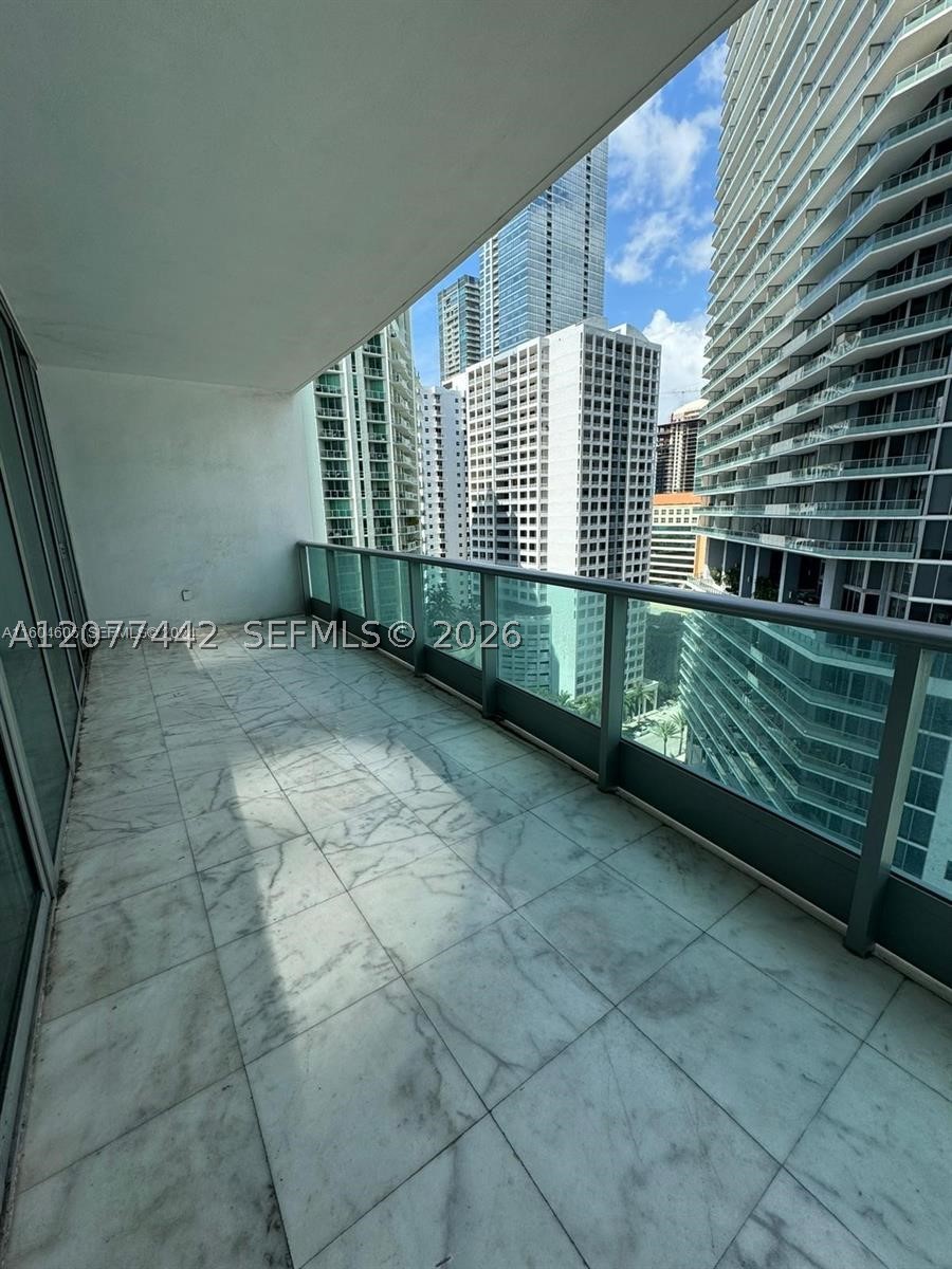 1331 Brickell Bay Dr #1704, Miami FL 33131
