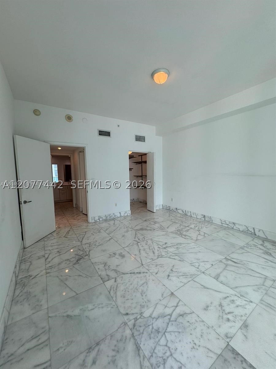 1331 Brickell Bay Dr #1704, Miami FL 33131