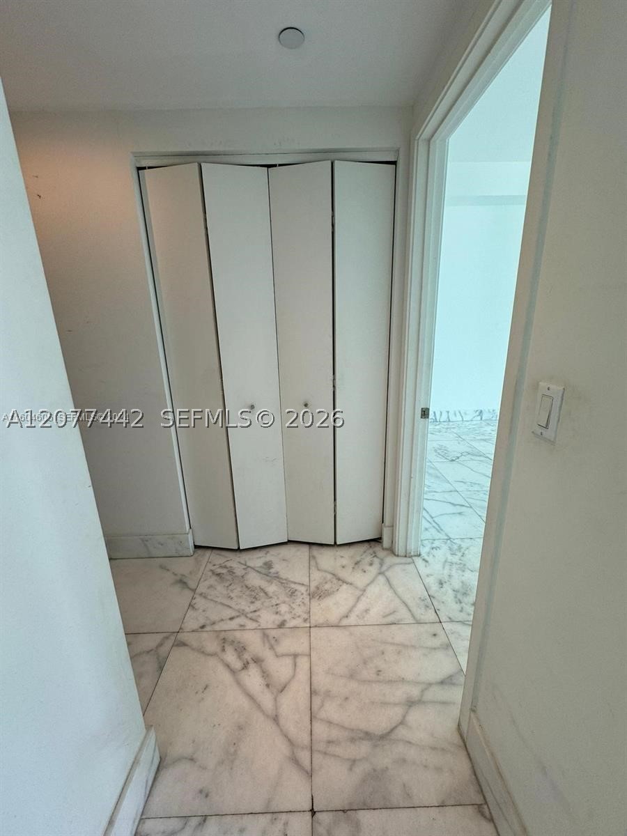 1331 Brickell Bay Dr #1704, Miami FL 33131