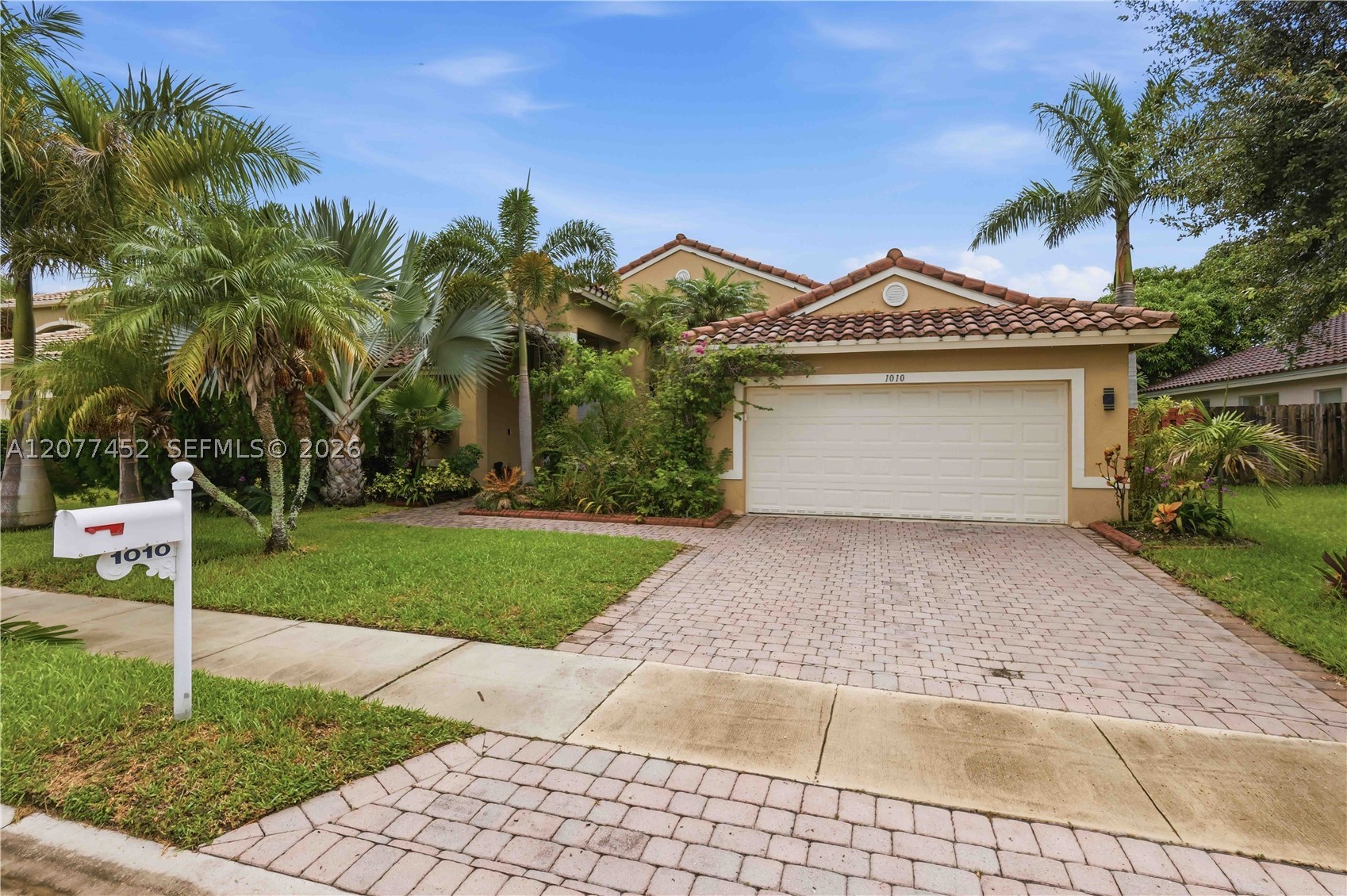 1010 SW 191st Ter #0, Pembroke Pines FL 33029