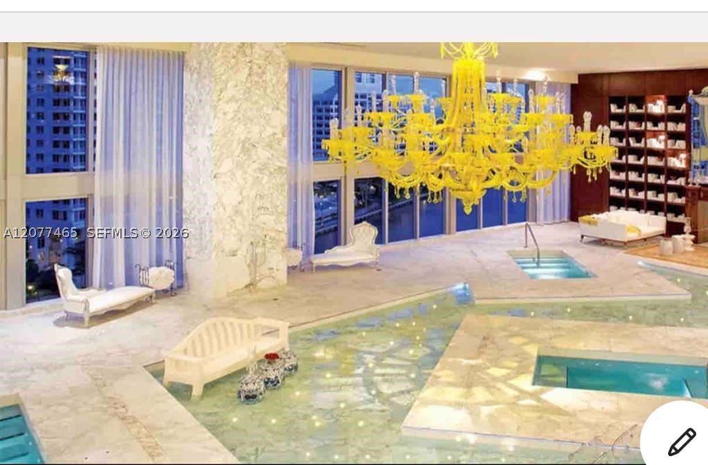 475 Brickell Ave #808, Miami FL 33131