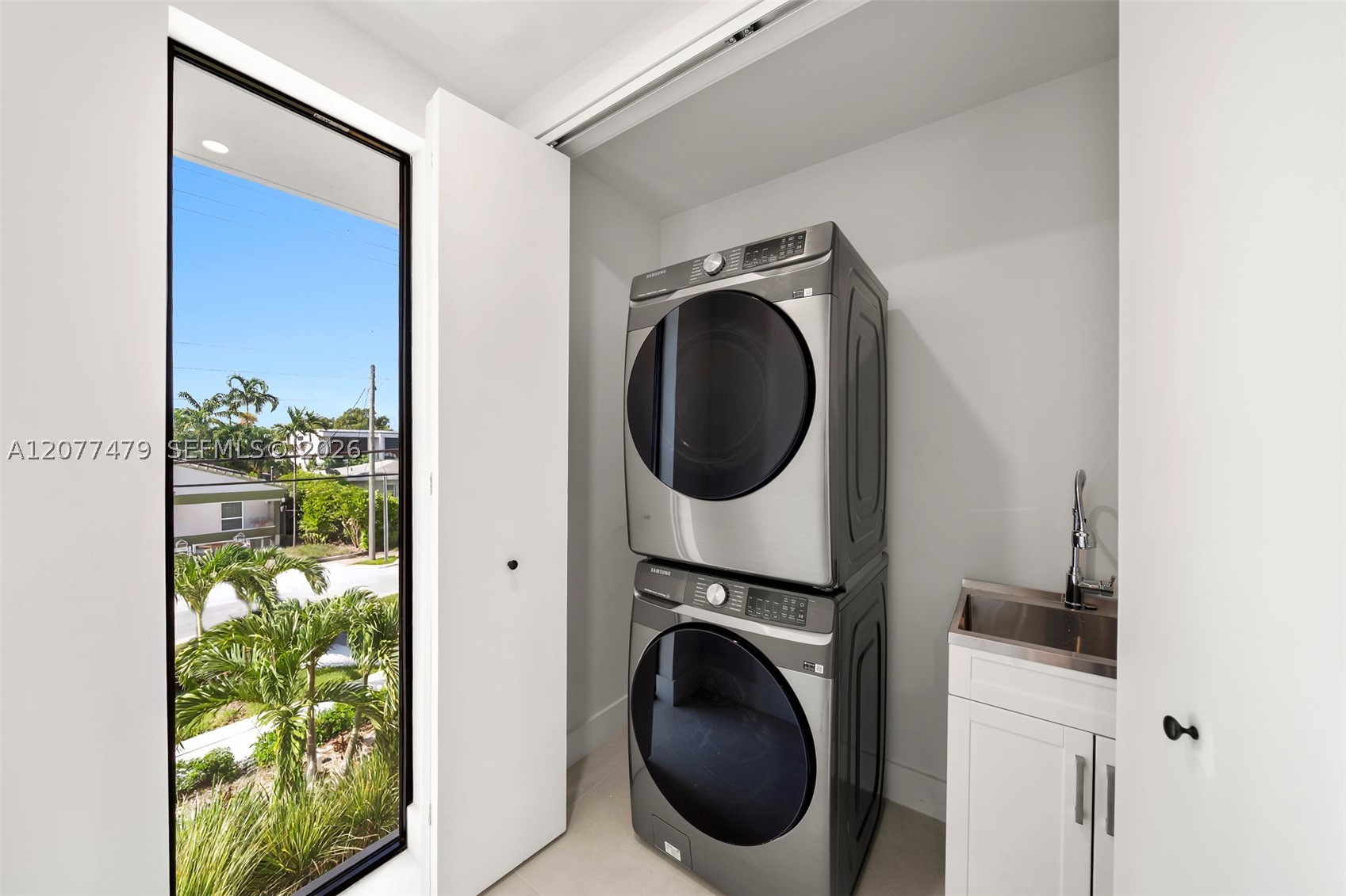1433 SW 20th St, Miami FL 33145
