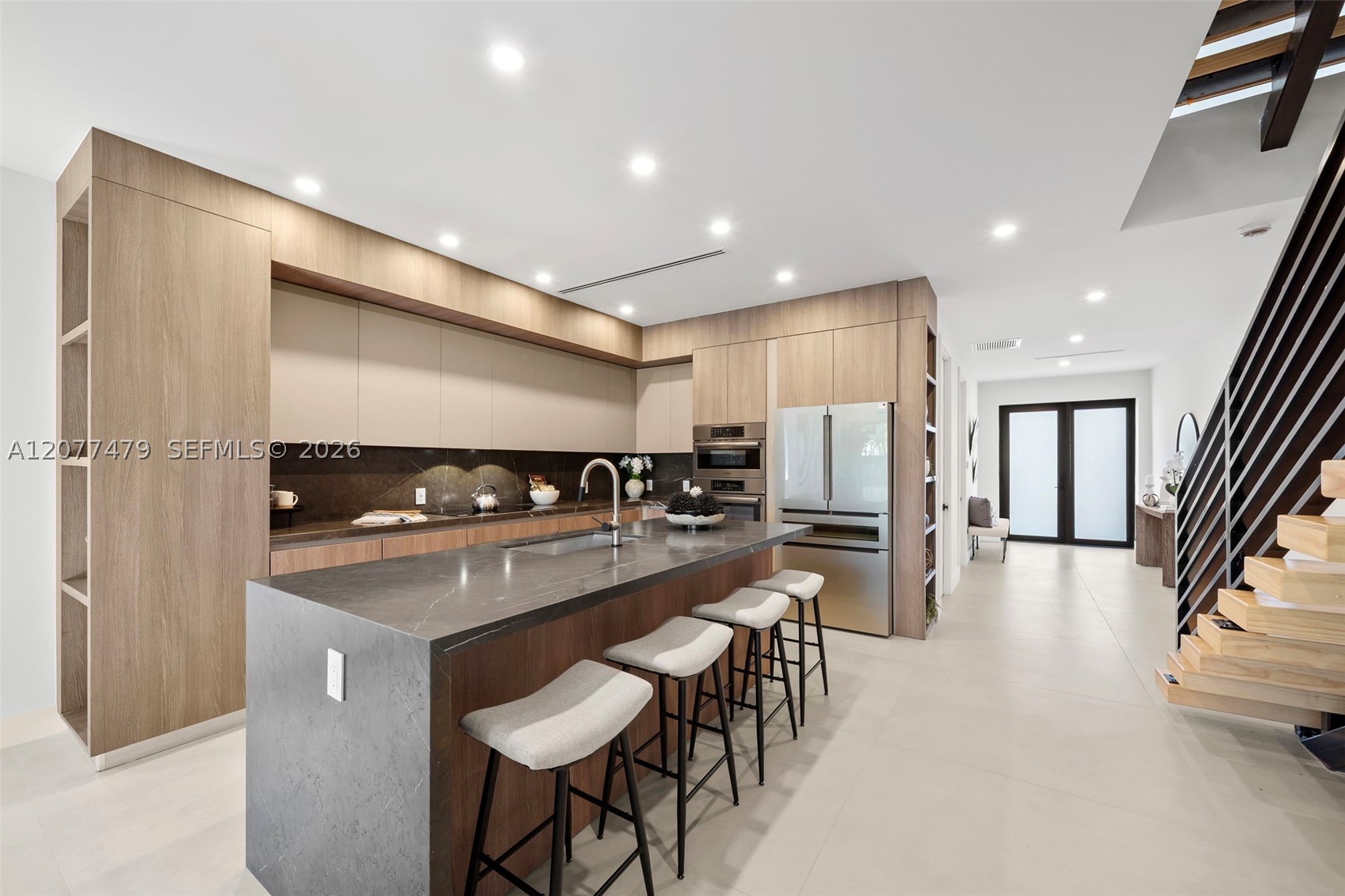 1433 SW 20th St, Miami FL 33145