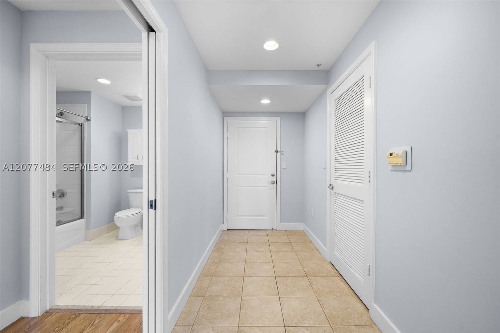 10 Aragon Ave #1601, Coral Gables FL 33134