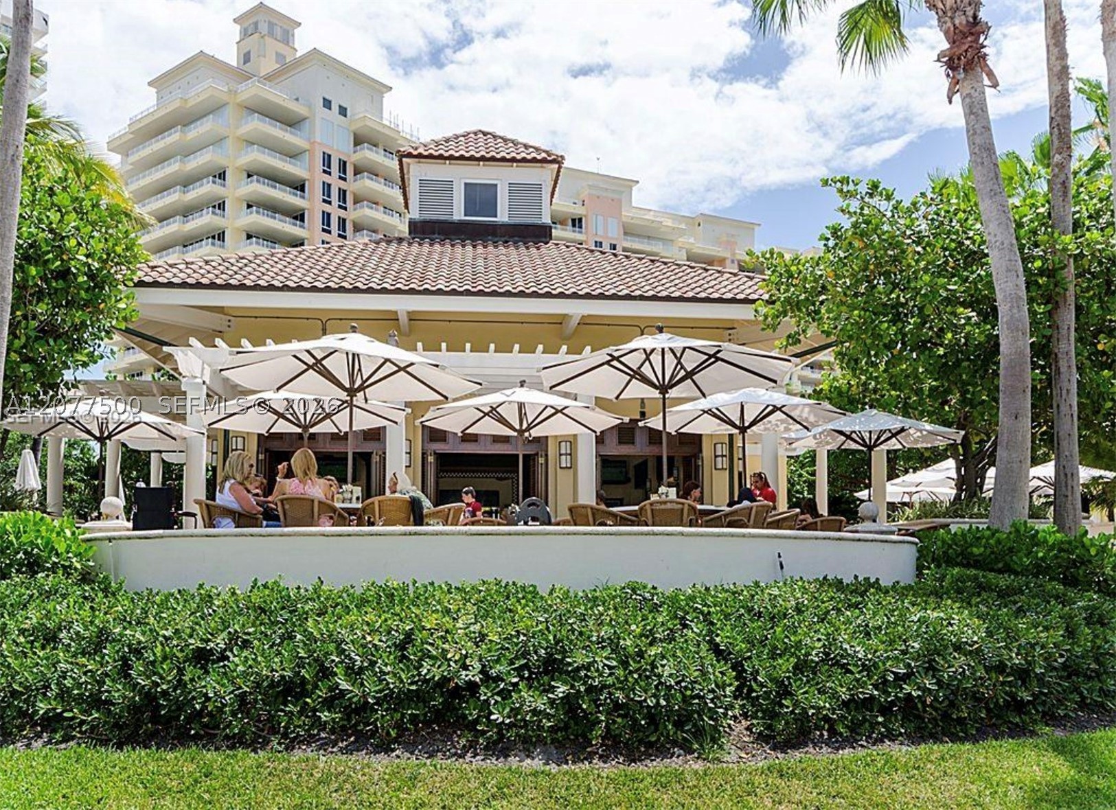 791 Crandon Blvd #PH04, Key Biscayne FL 33149