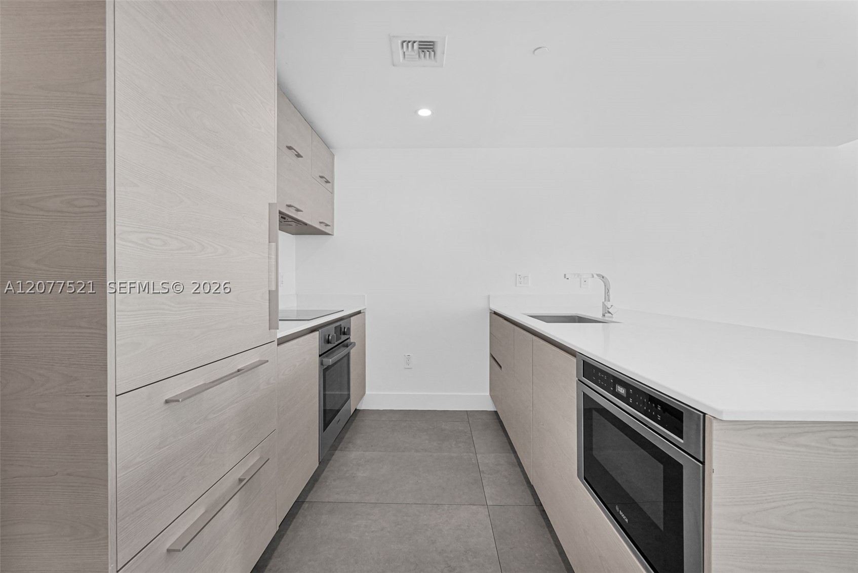 1300 S Miami Ave #2811, Miami FL 33130
