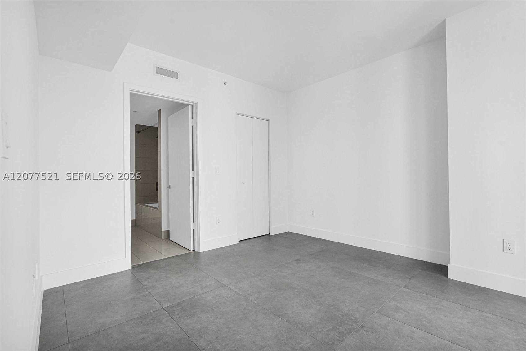 1300 S Miami Ave #2811, Miami FL 33130