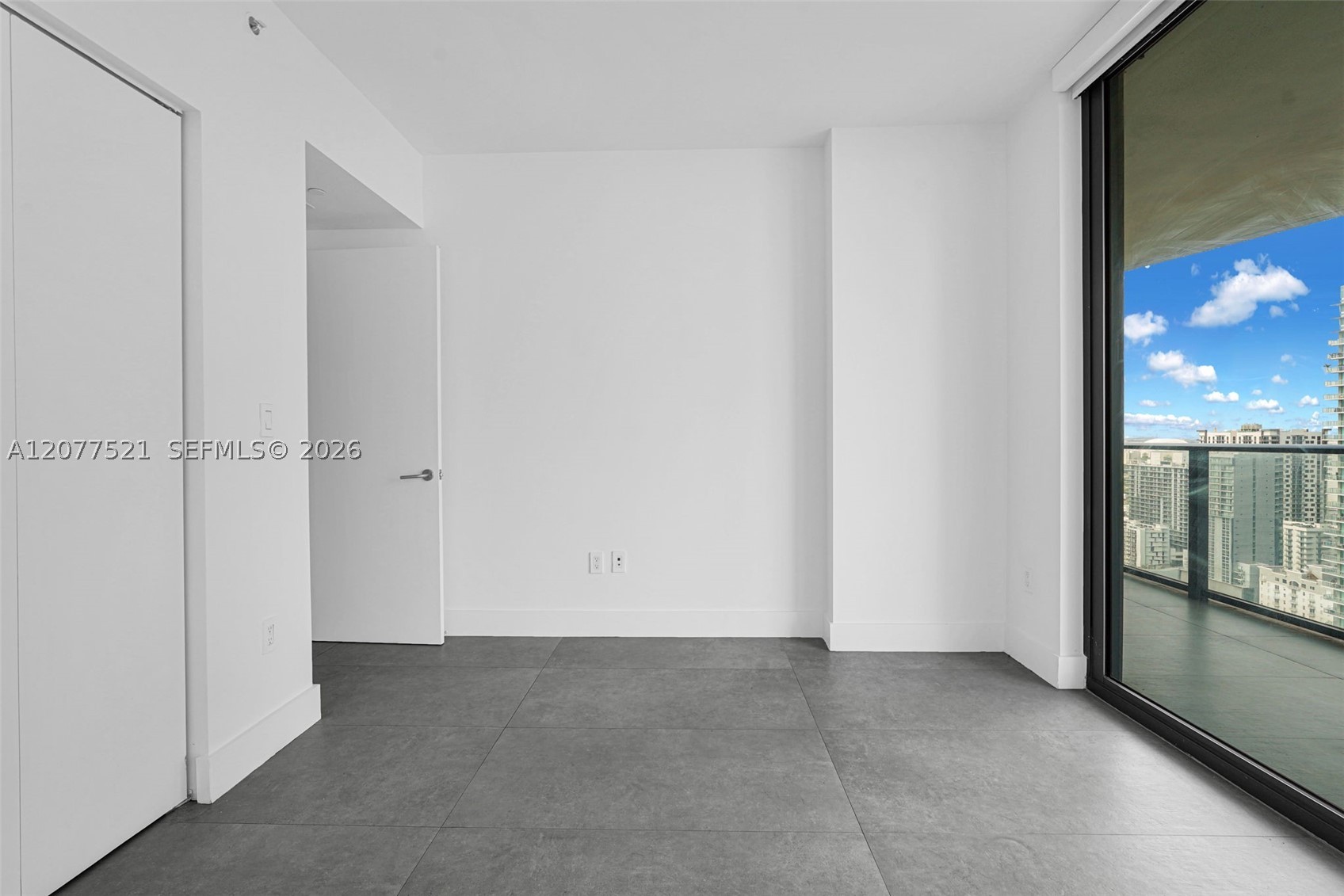 1300 S Miami Ave #2811, Miami FL 33130