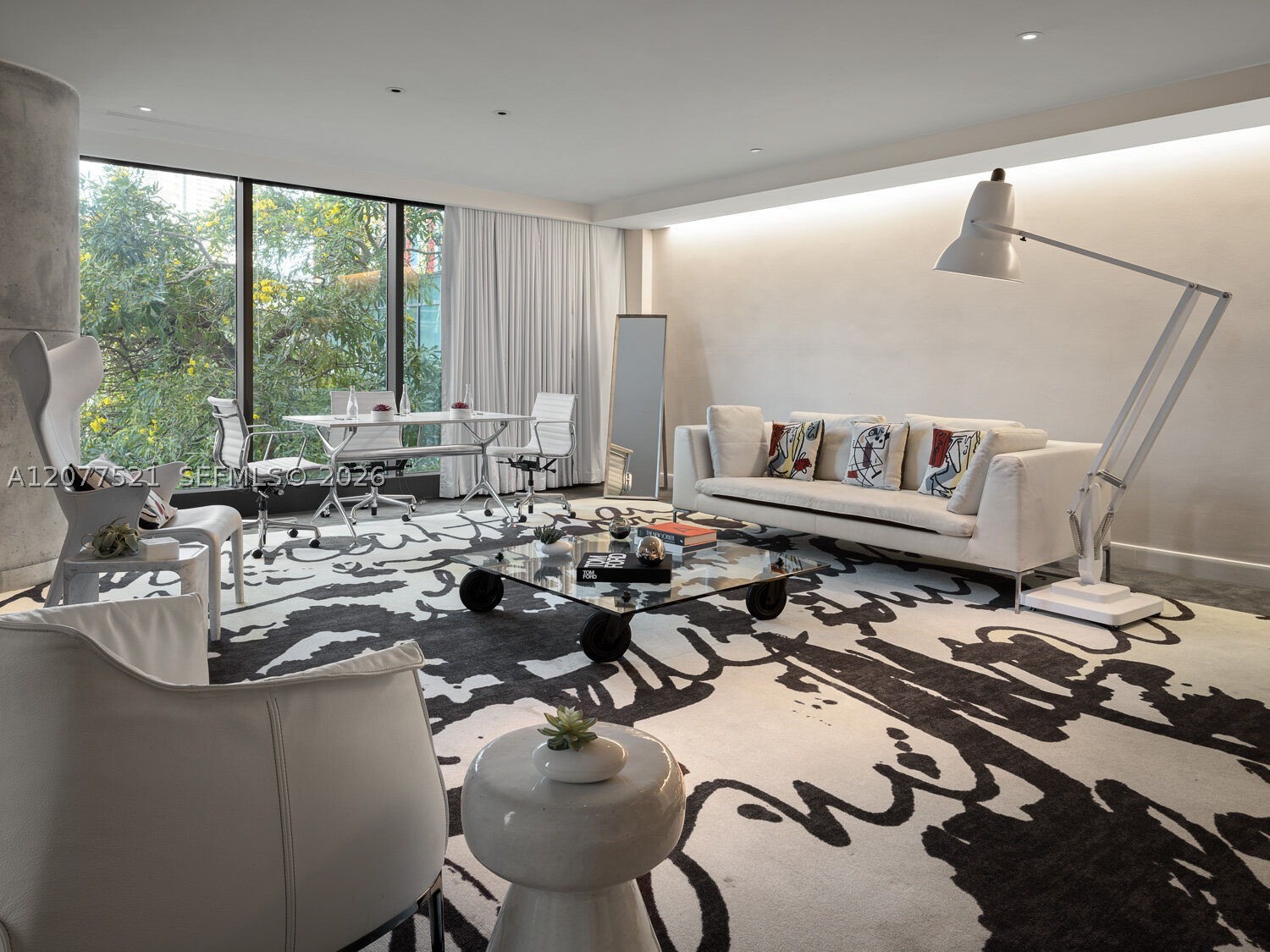 1300 S Miami Ave #2811, Miami FL 33130