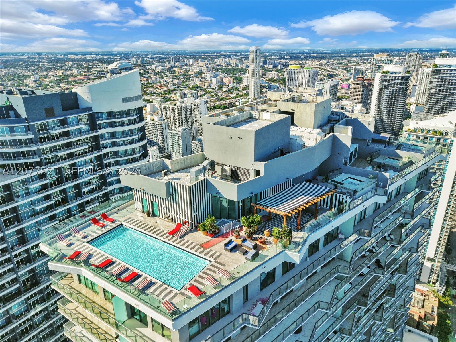 1300 S Miami Ave #2811, Miami FL 33130
