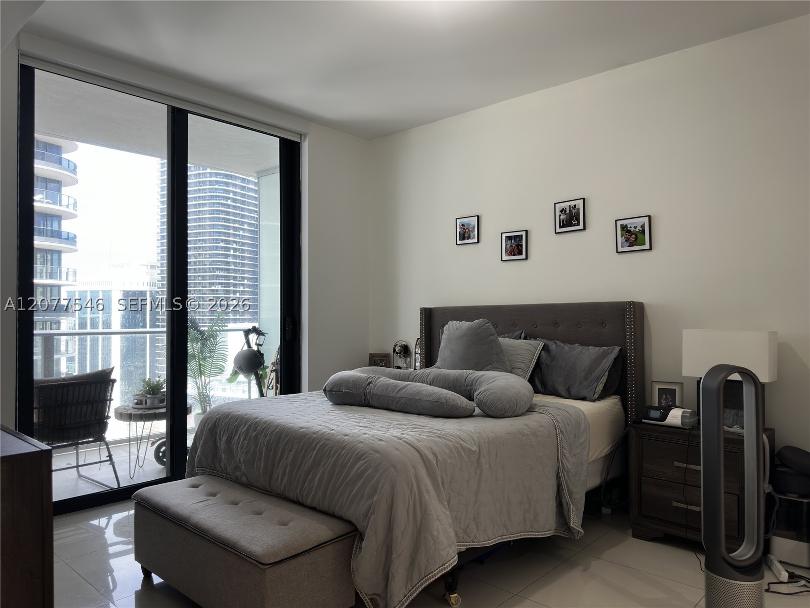 Miami FL 33131 - A12077546