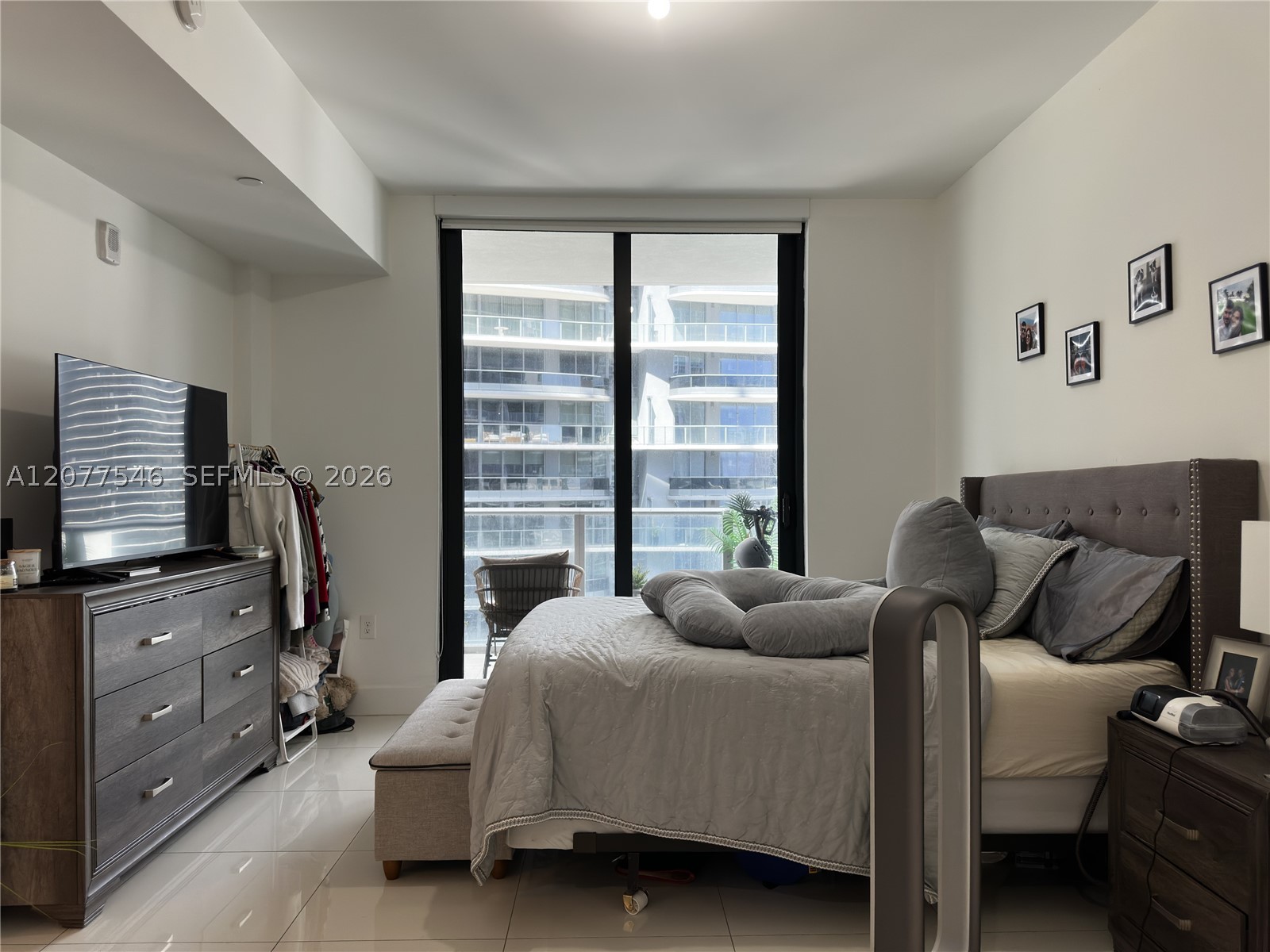 Miami FL 33131 - A12077546