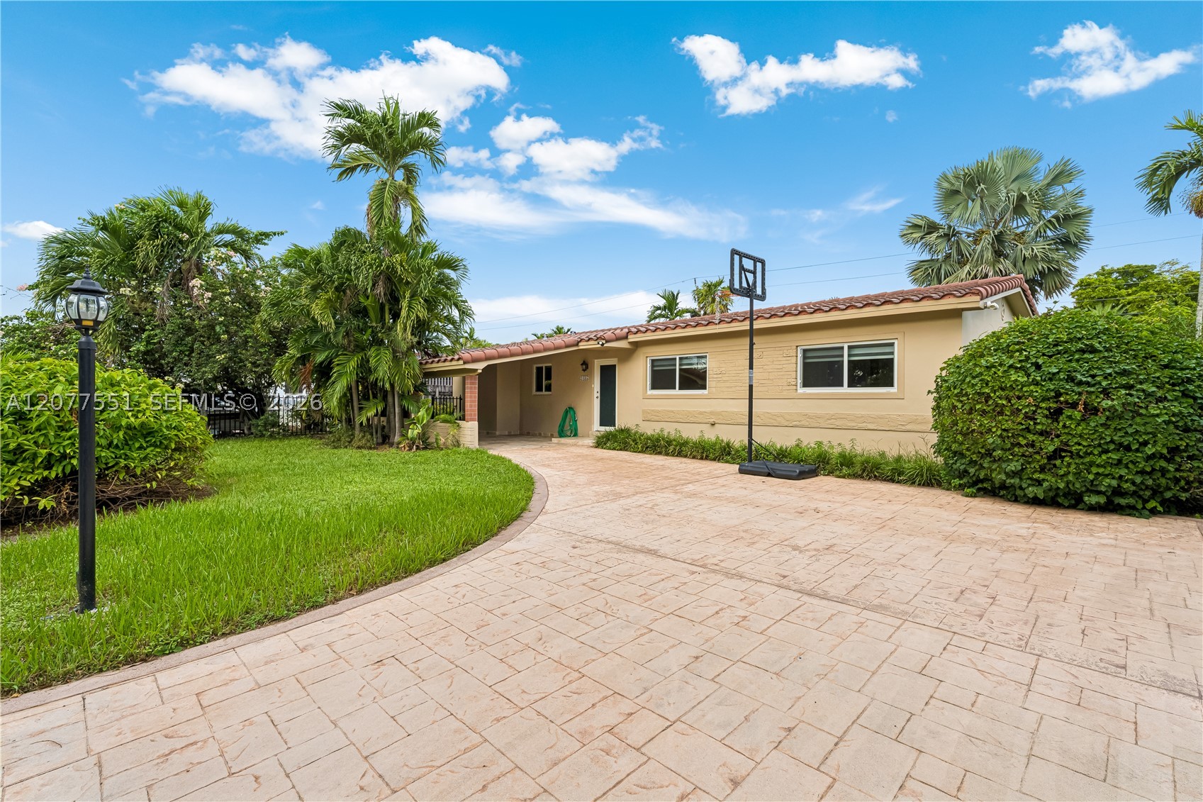 1435 SW 78th Ct, Miami FL 33144