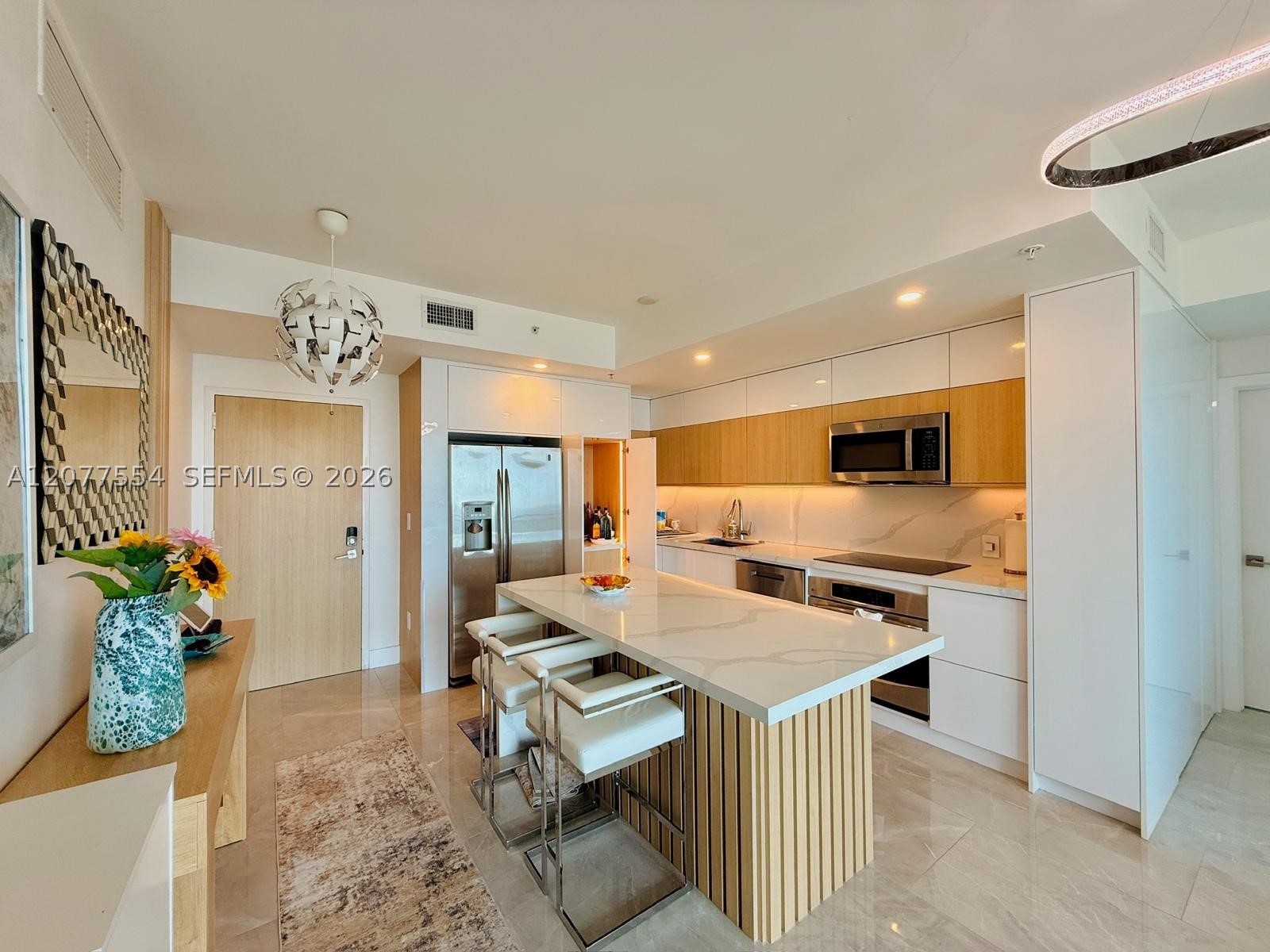 90 SW 3rd St #3306, Miami FL 33130