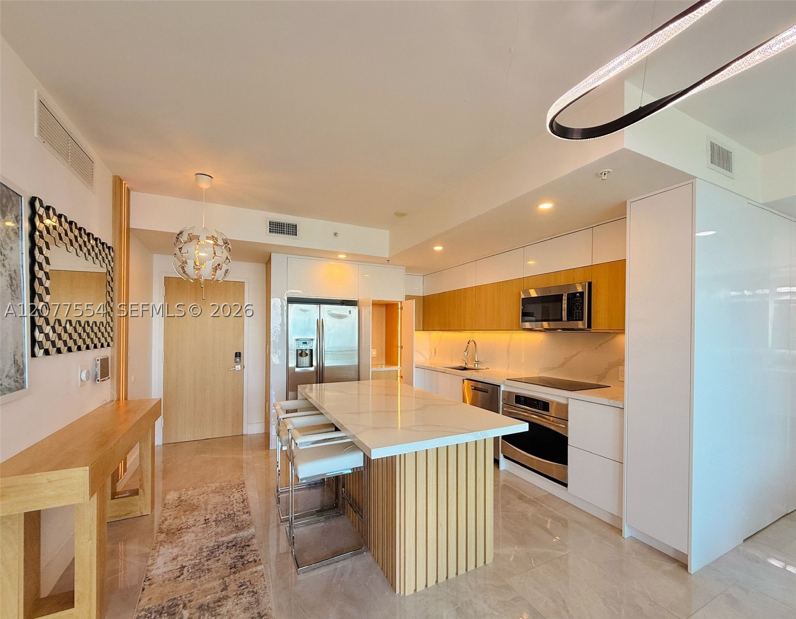 90 SW 3rd St #3306, Miami FL 33130