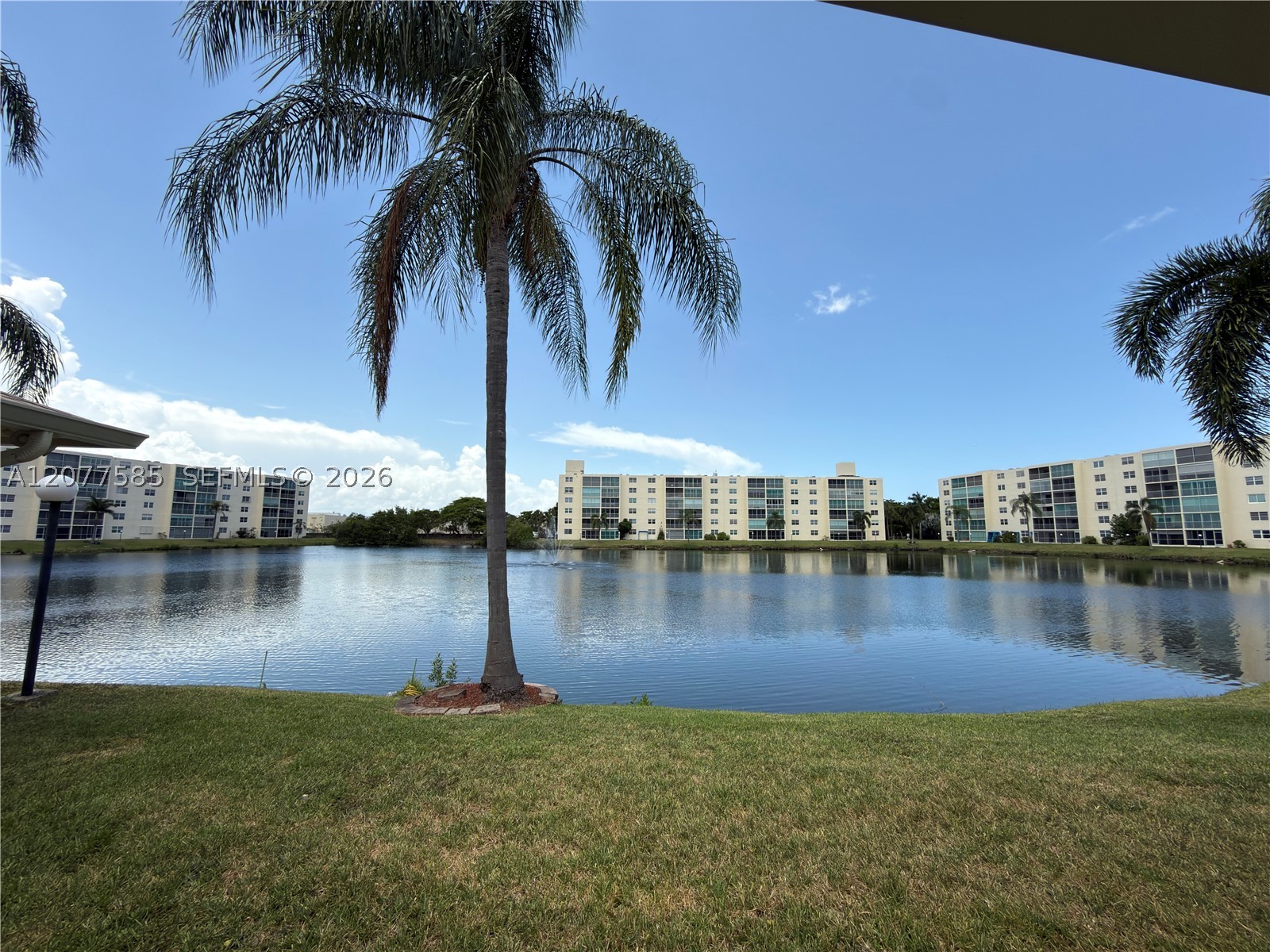 141 SE 3rd Ave #106, Dania Beach FL 33004
