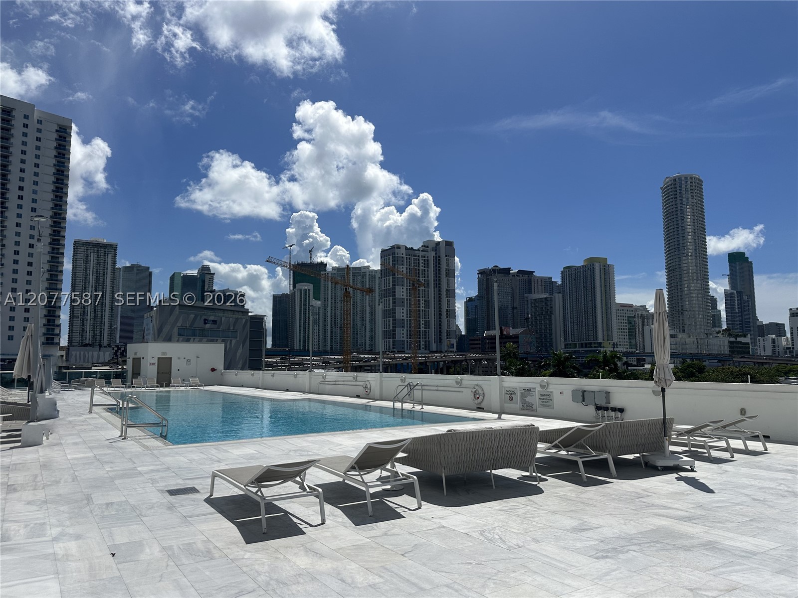 10 SW South River Dr #PHI02, Miami FL 33130
