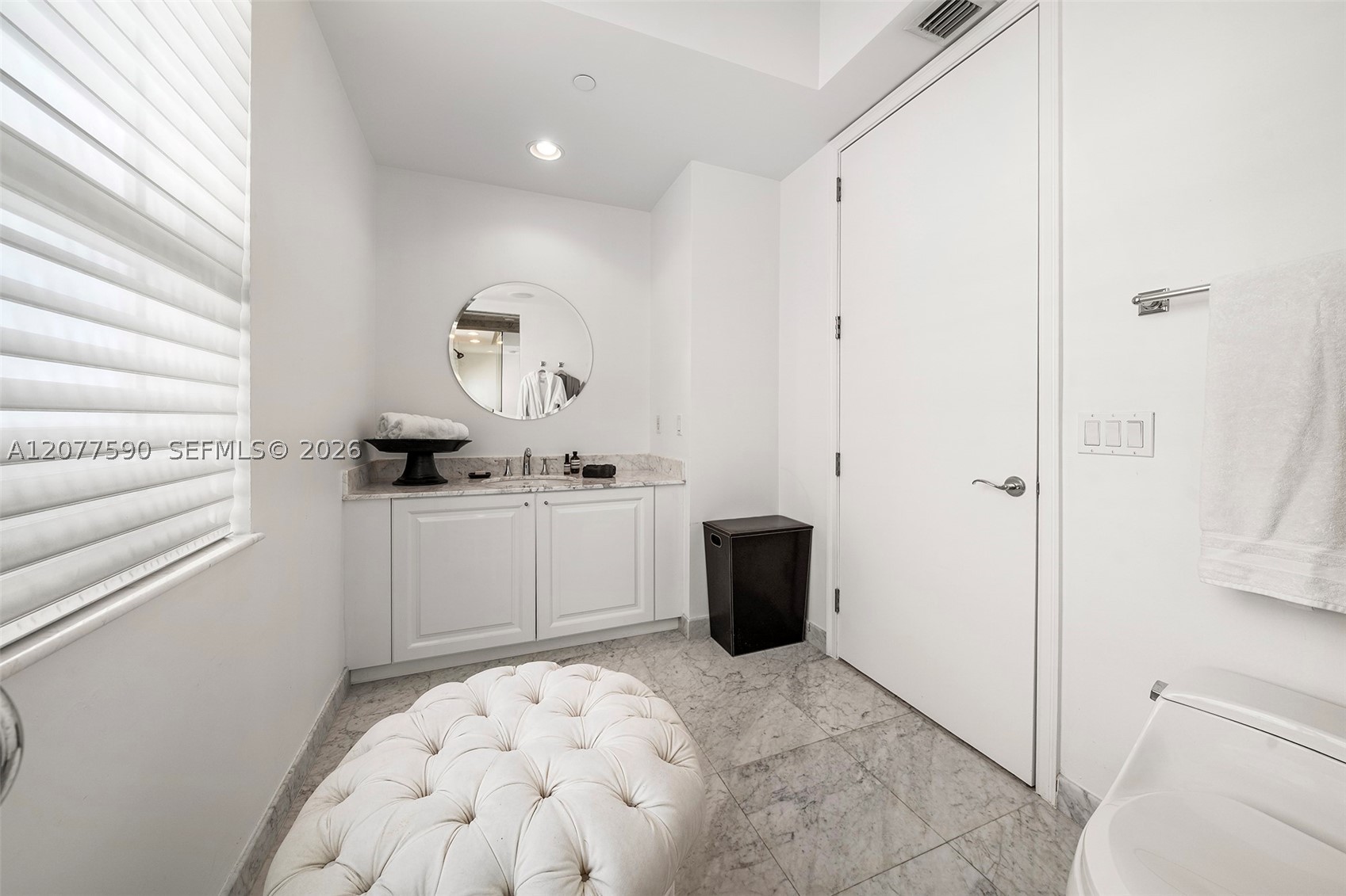5801 Collins Ave #PH1600, Miami Beach FL 33140