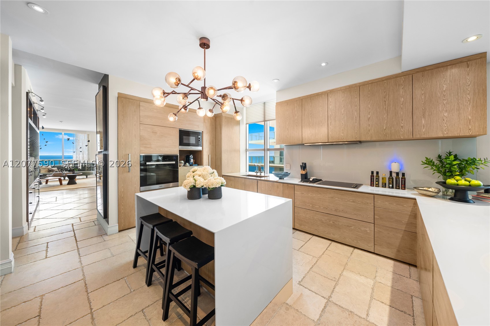 5801 Collins Ave #PH1600, Miami Beach FL 33140