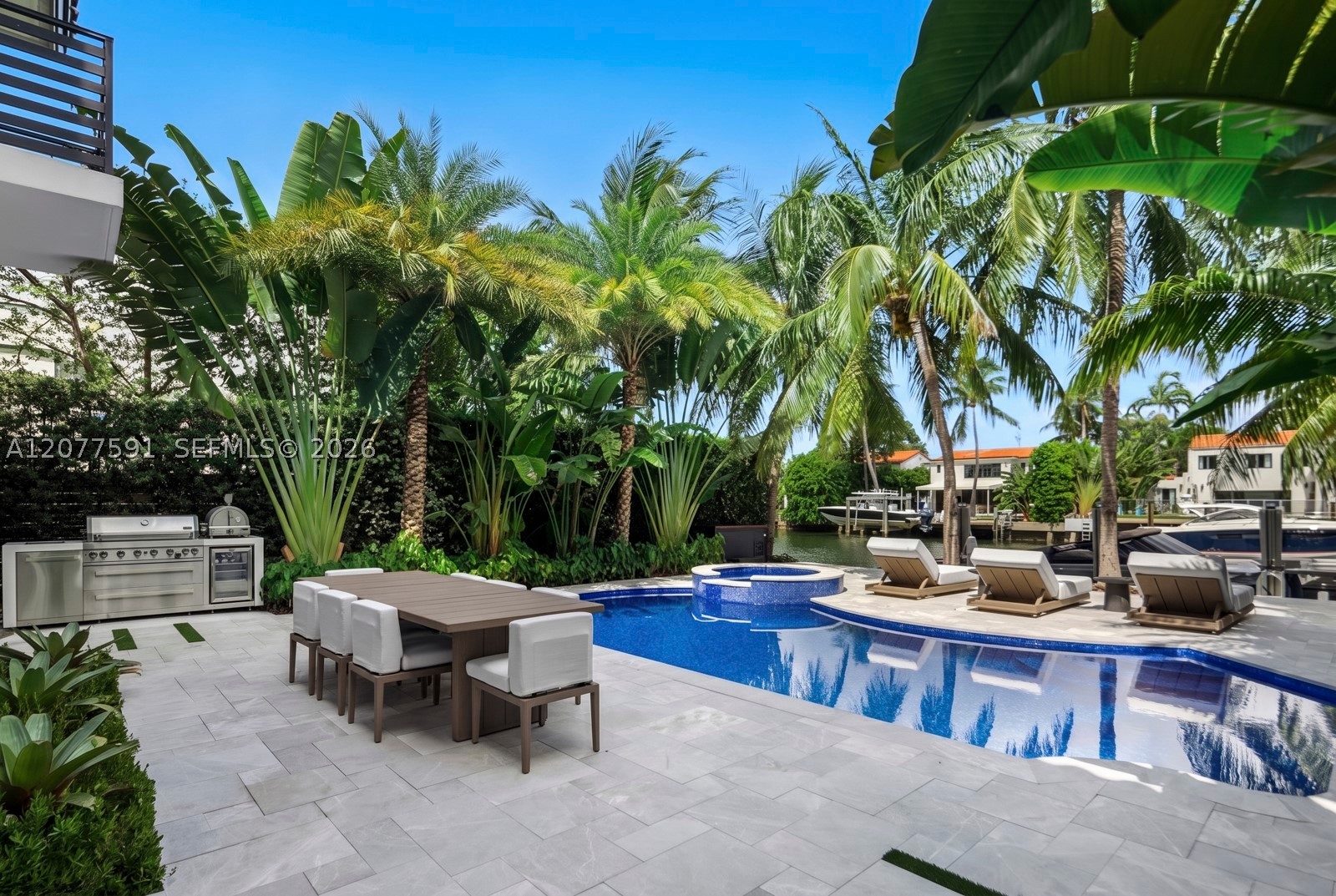 4442 Prairie Ave, Miami Beach FL 33140