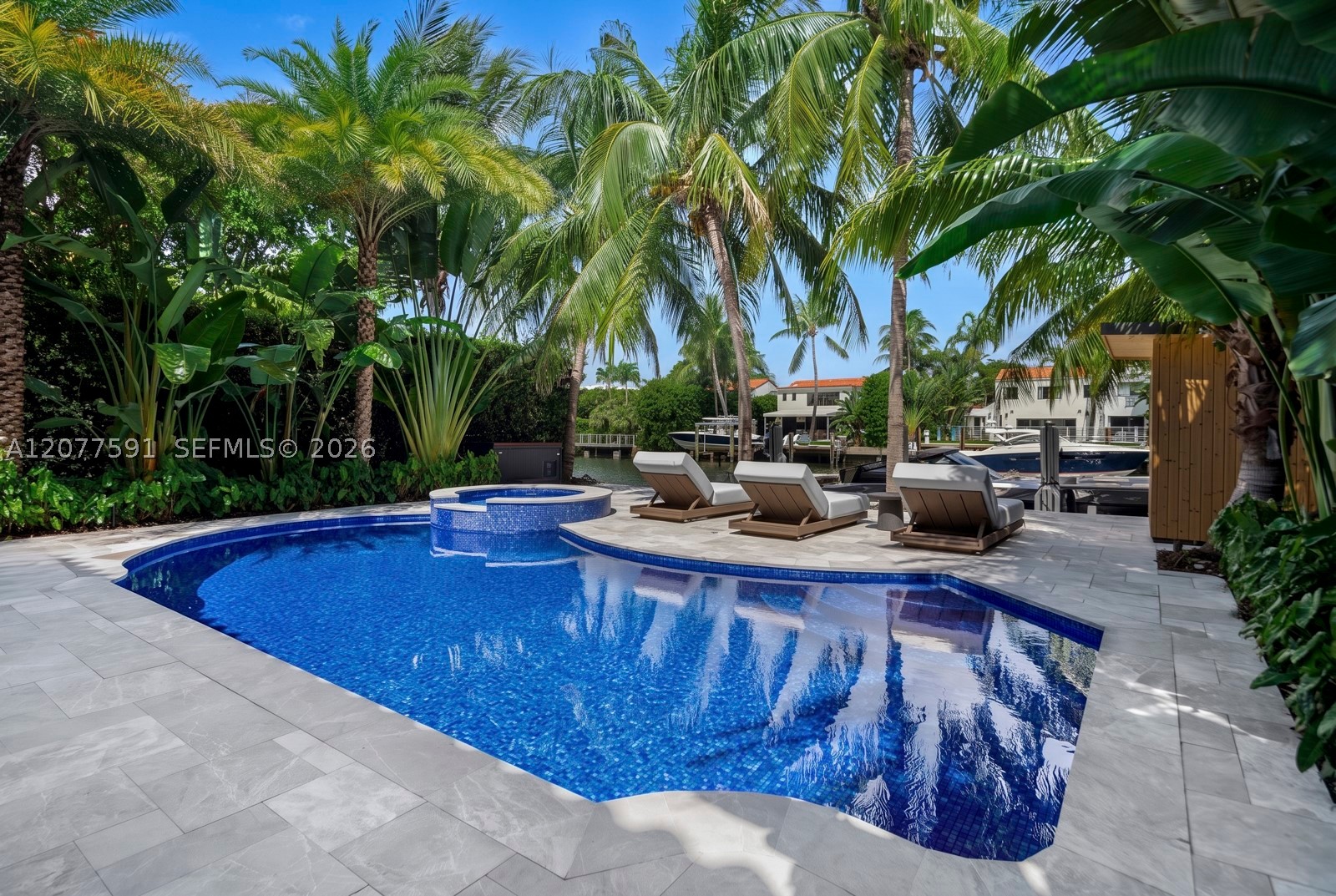 4442 Prairie Ave, Miami Beach FL 33140