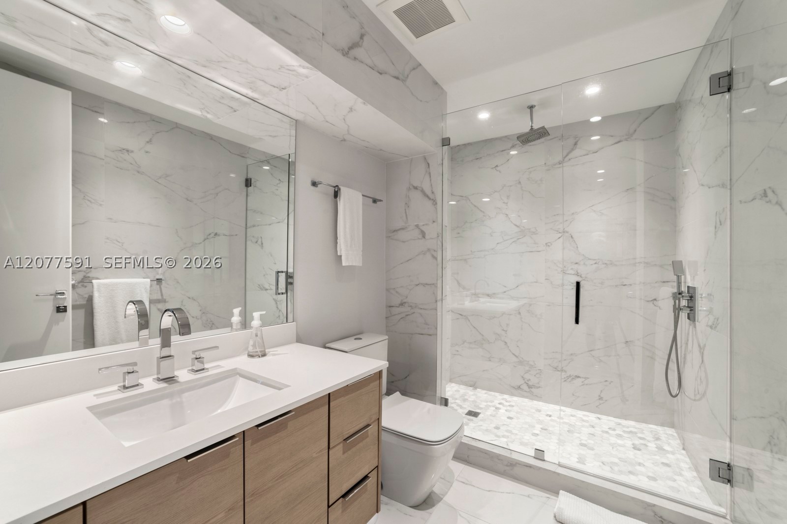 4442 Prairie Ave, Miami Beach FL 33140