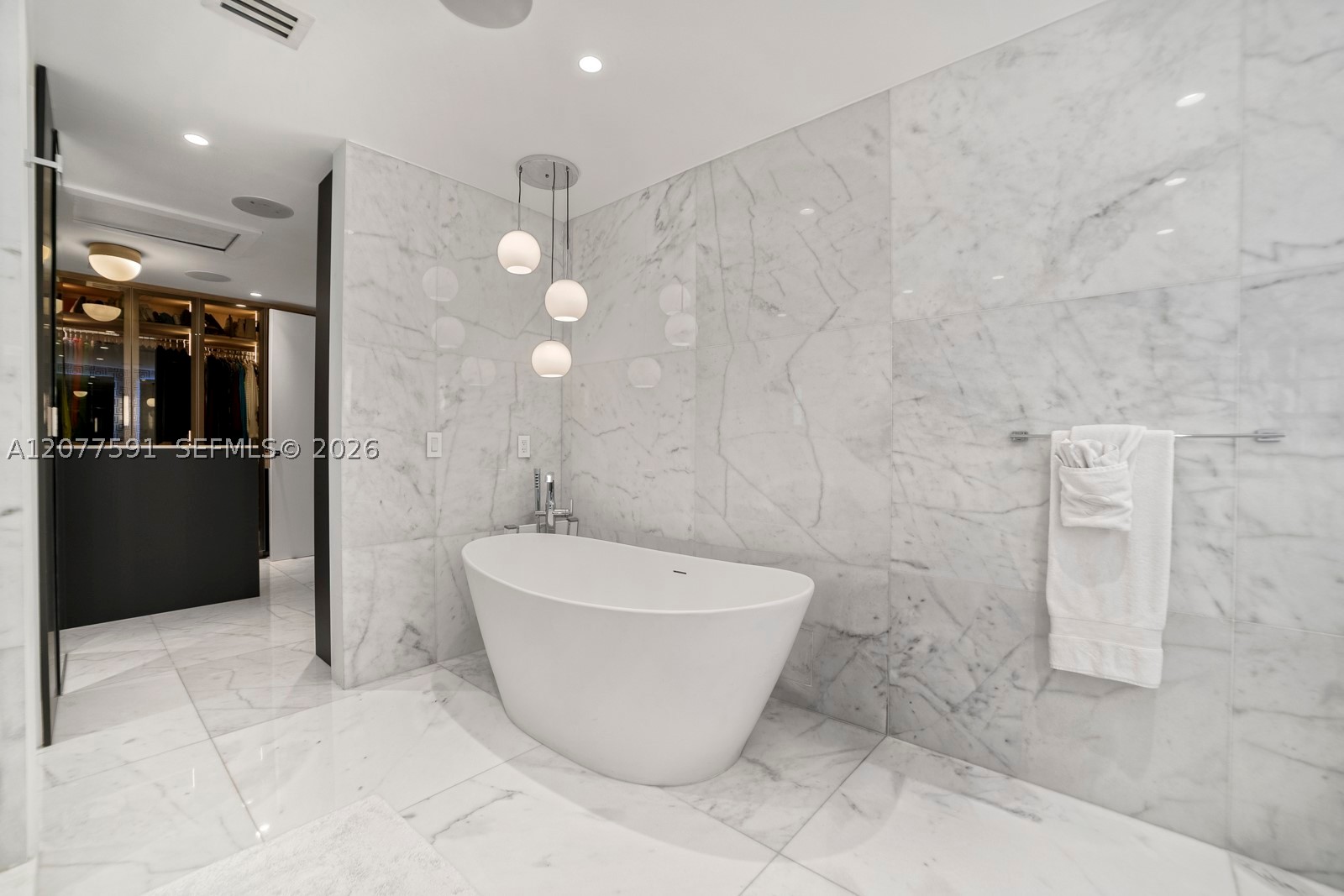4442 Prairie Ave, Miami Beach FL 33140