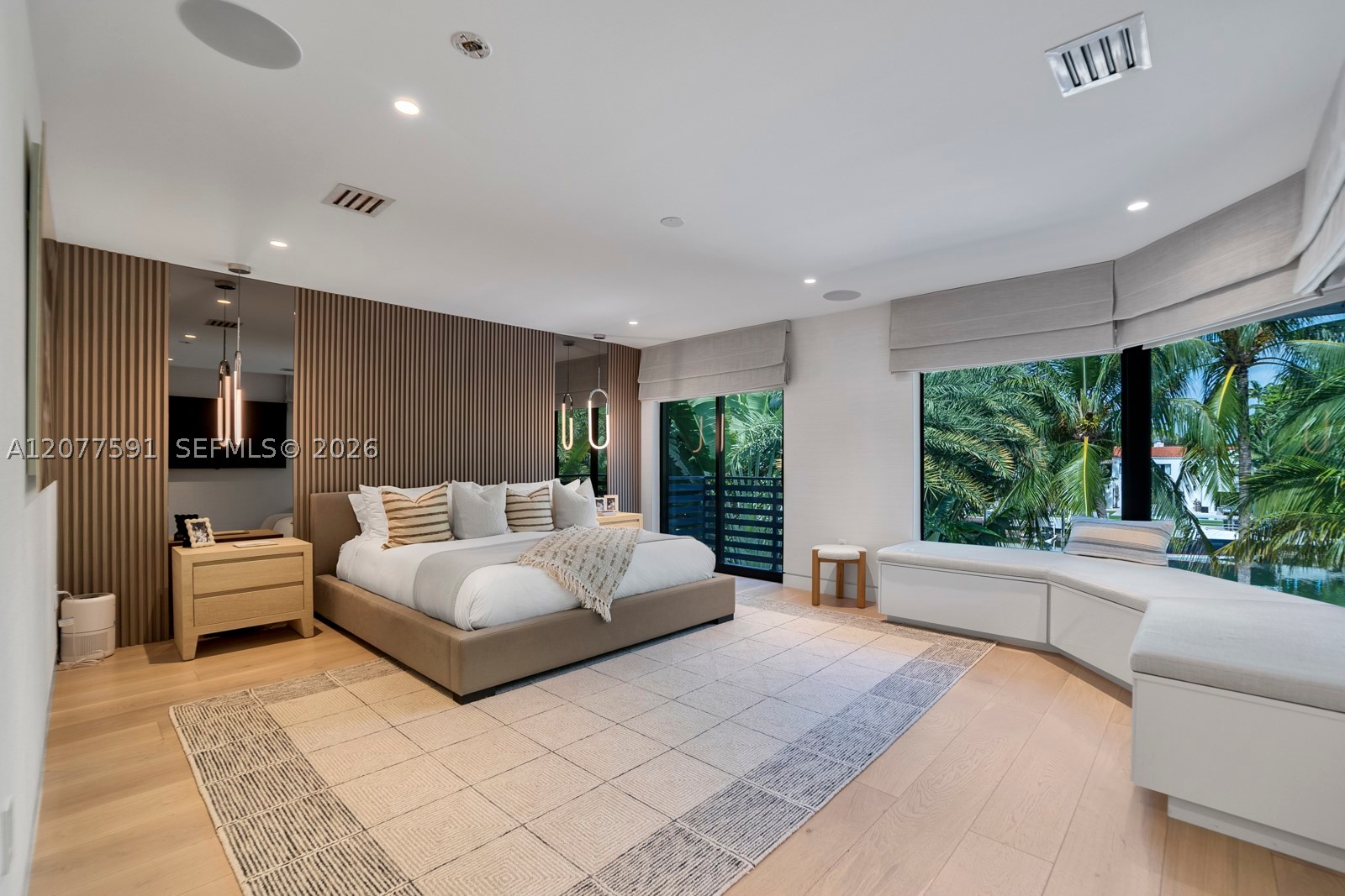 4442 Prairie Ave, Miami Beach FL 33140