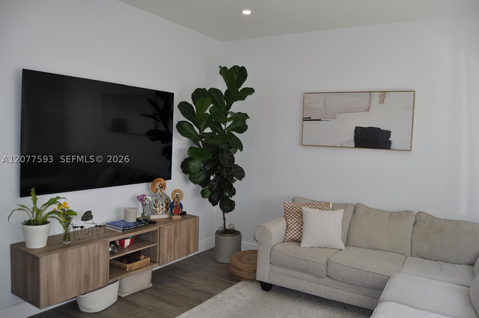 7940 NW 108th Pl, Doral FL 33178