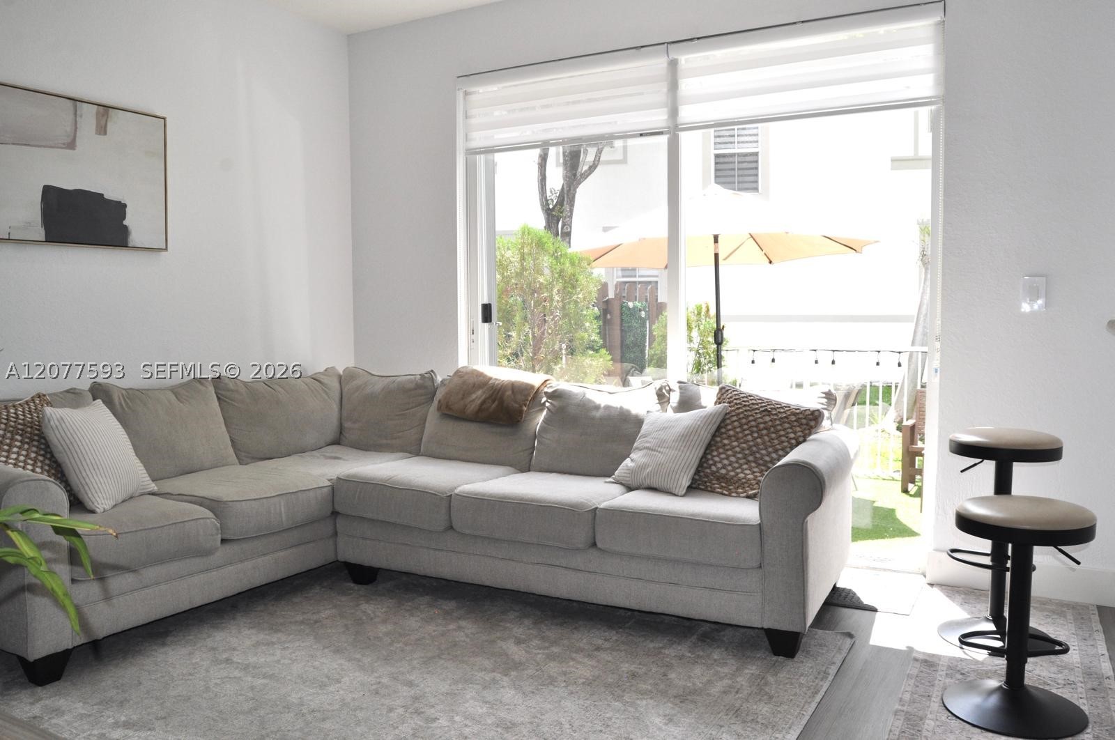 7940 NW 108th Pl, Doral FL 33178