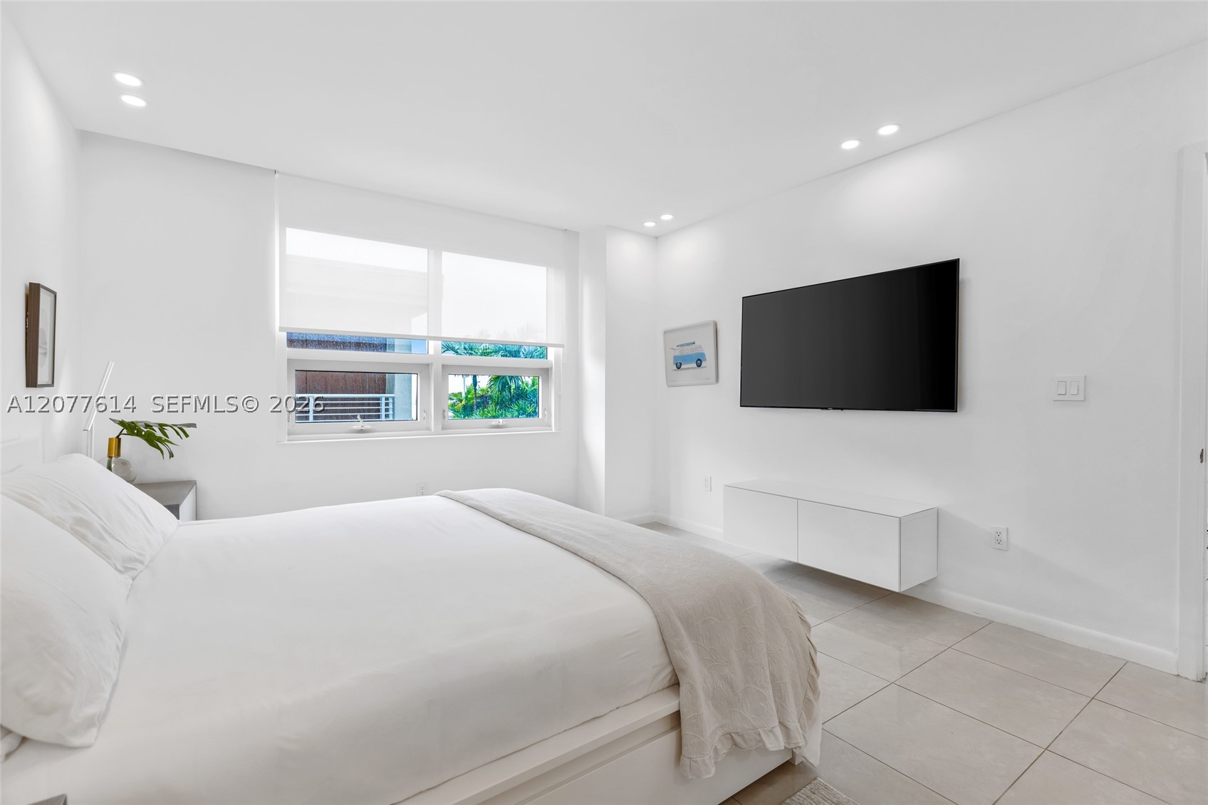 3250 NE 1st Ave #605, Miami FL 33137