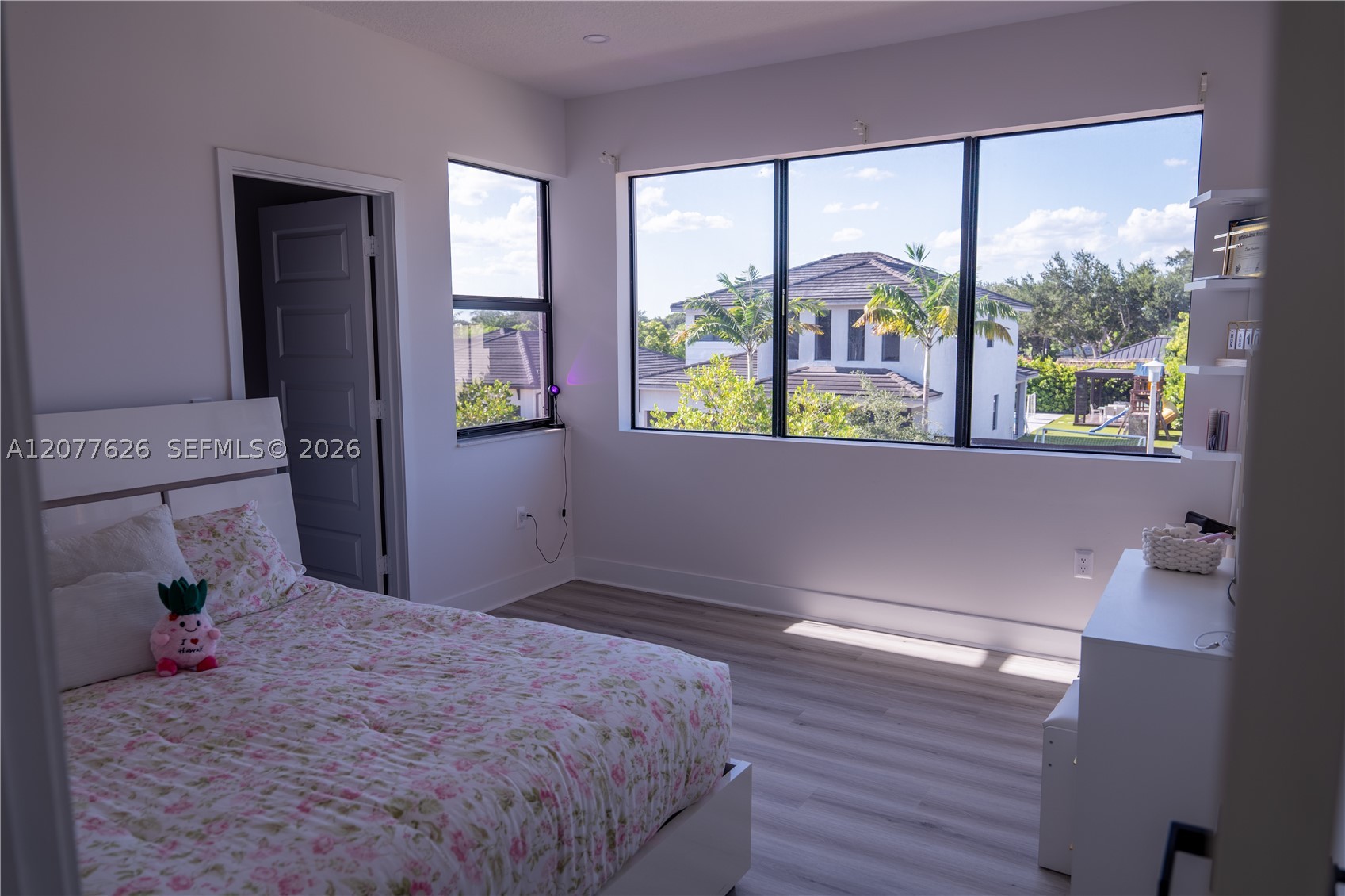 8824 NW 161st Ter, Miami Lakes FL 33018