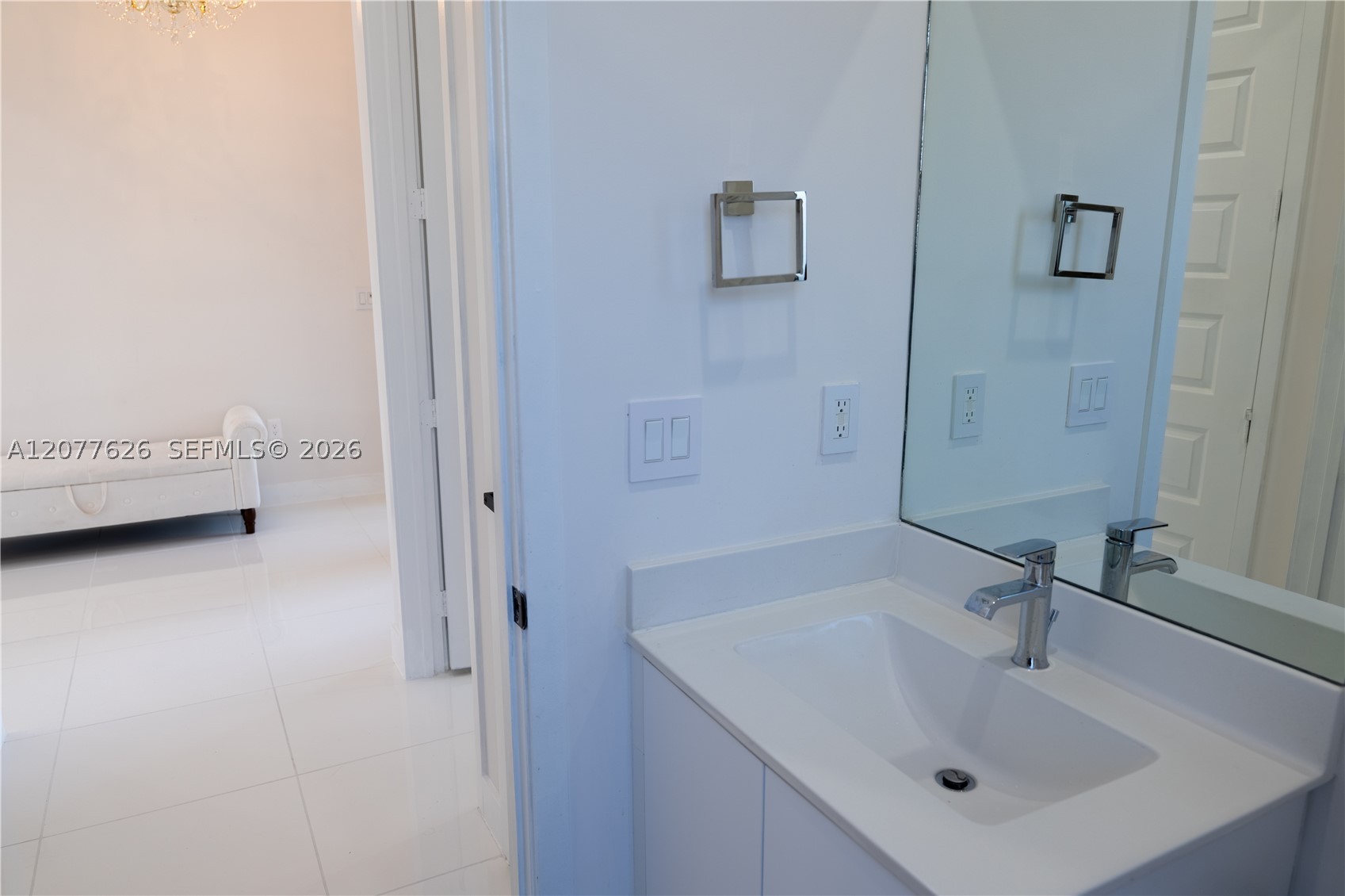 8824 NW 161st Ter, Miami Lakes FL 33018