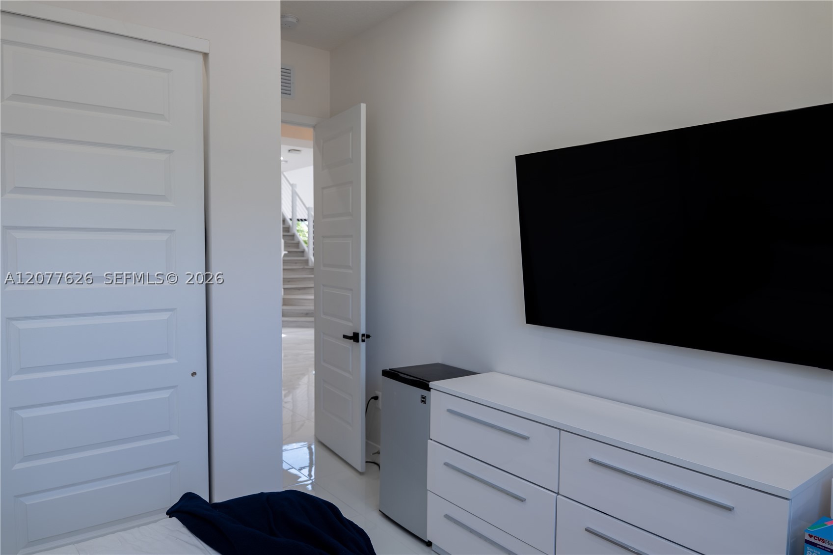 8824 NW 161st Ter, Miami Lakes FL 33018