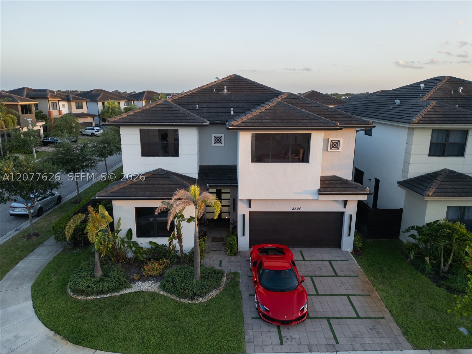 8824 NW 161st Ter, Miami Lakes FL 33018