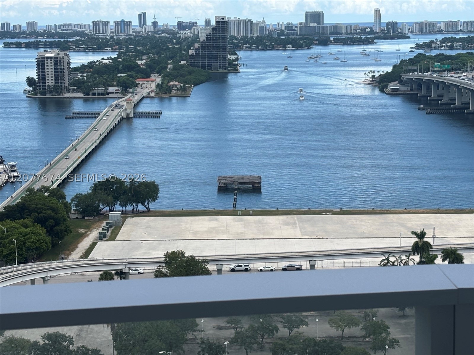 1400 Biscayne Blvd #2106, Miami FL 33132